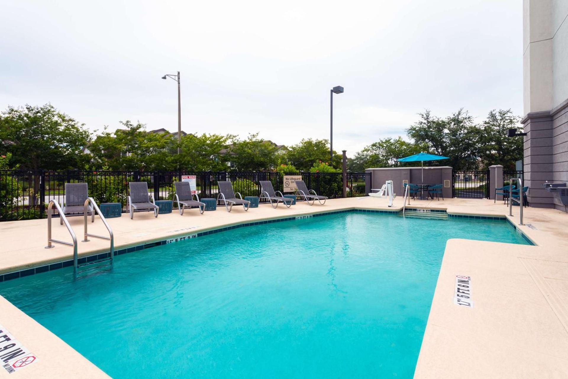 Hampton Inn Jacksonville-I-295 East/Baymeadows photo 7