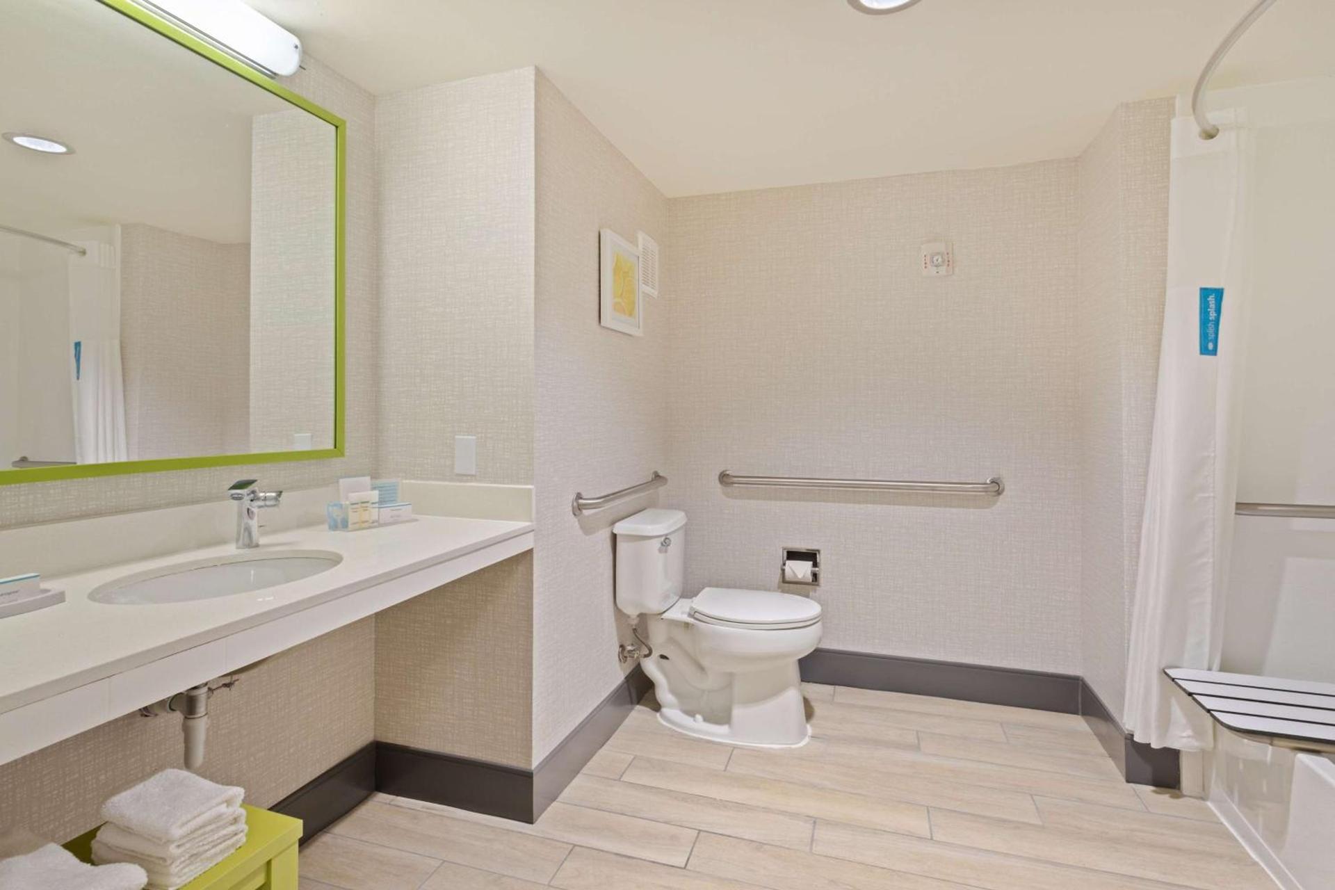 Hampton Inn Jacksonville-I-295 East/Baymeadows photo 23
