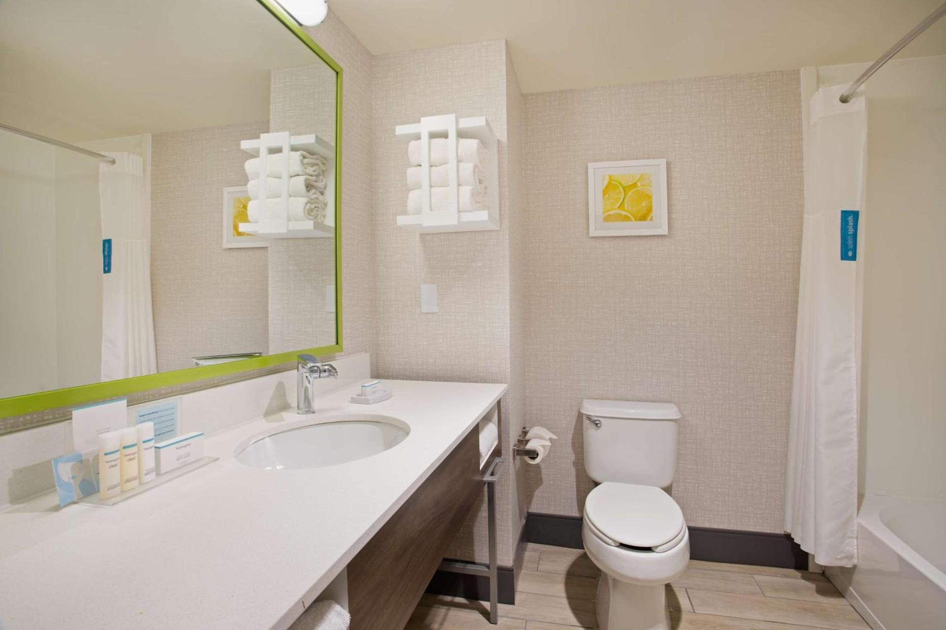Hampton Inn Jacksonville-I-295 East/Baymeadows photo 31
