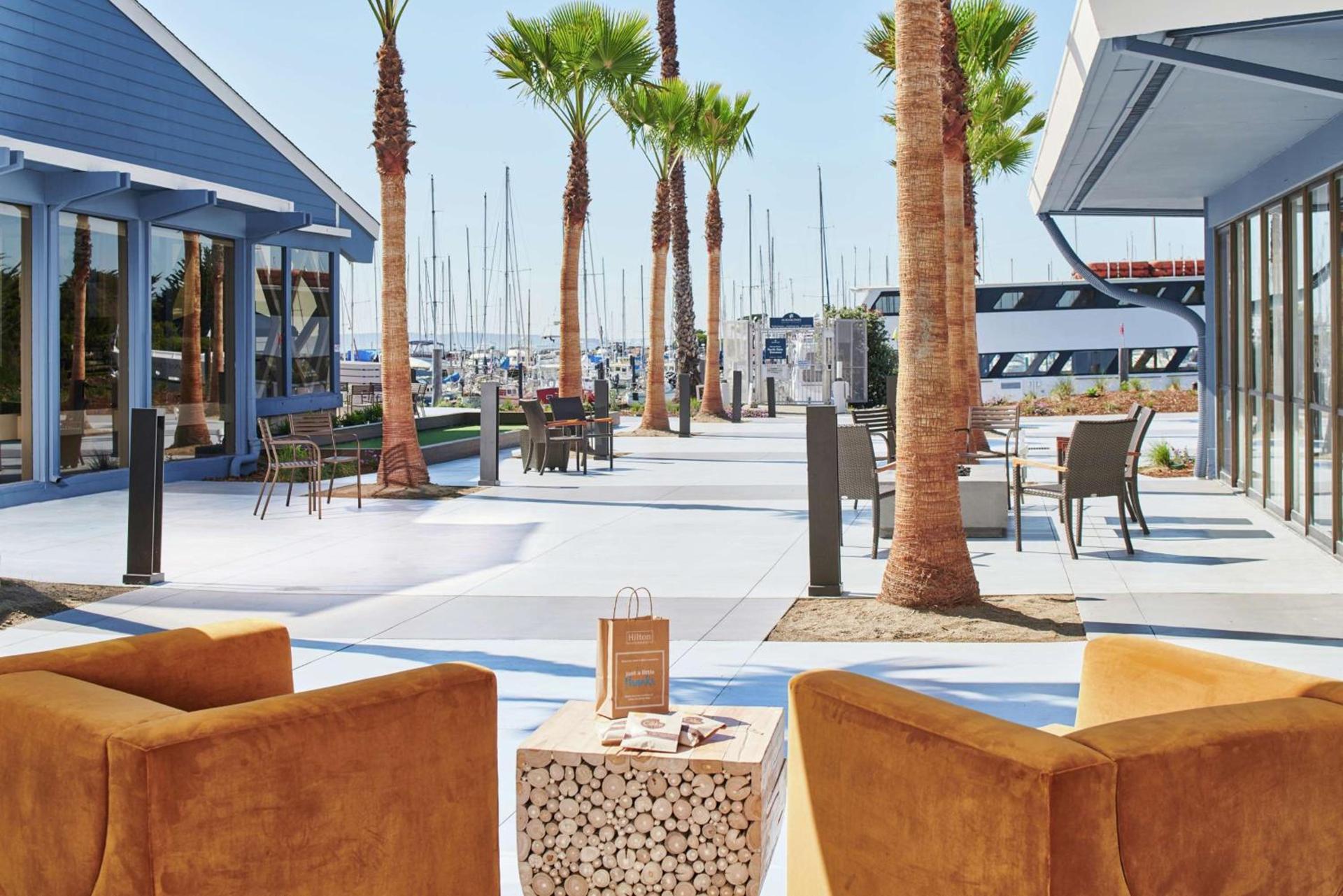 DoubleTree by Hilton Hotel Berkeley Marina photo 9