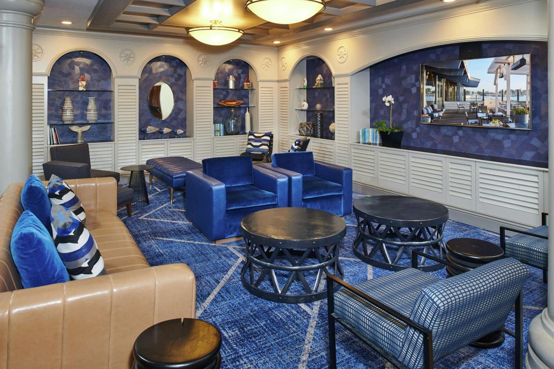 DoubleTree by Hilton Hotel Berkeley Marina photo 14