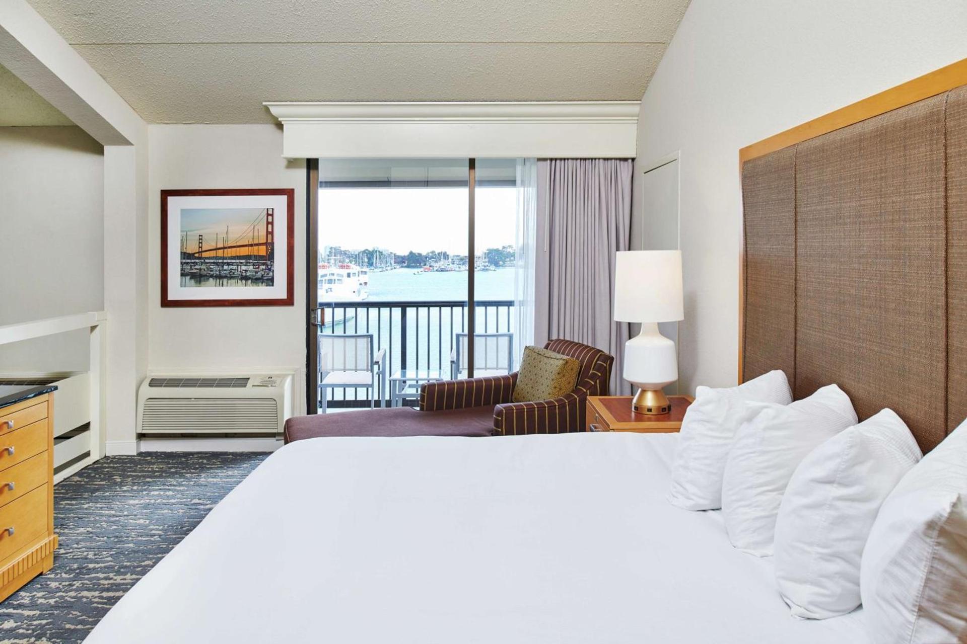DoubleTree by Hilton Hotel Berkeley Marina photo 47