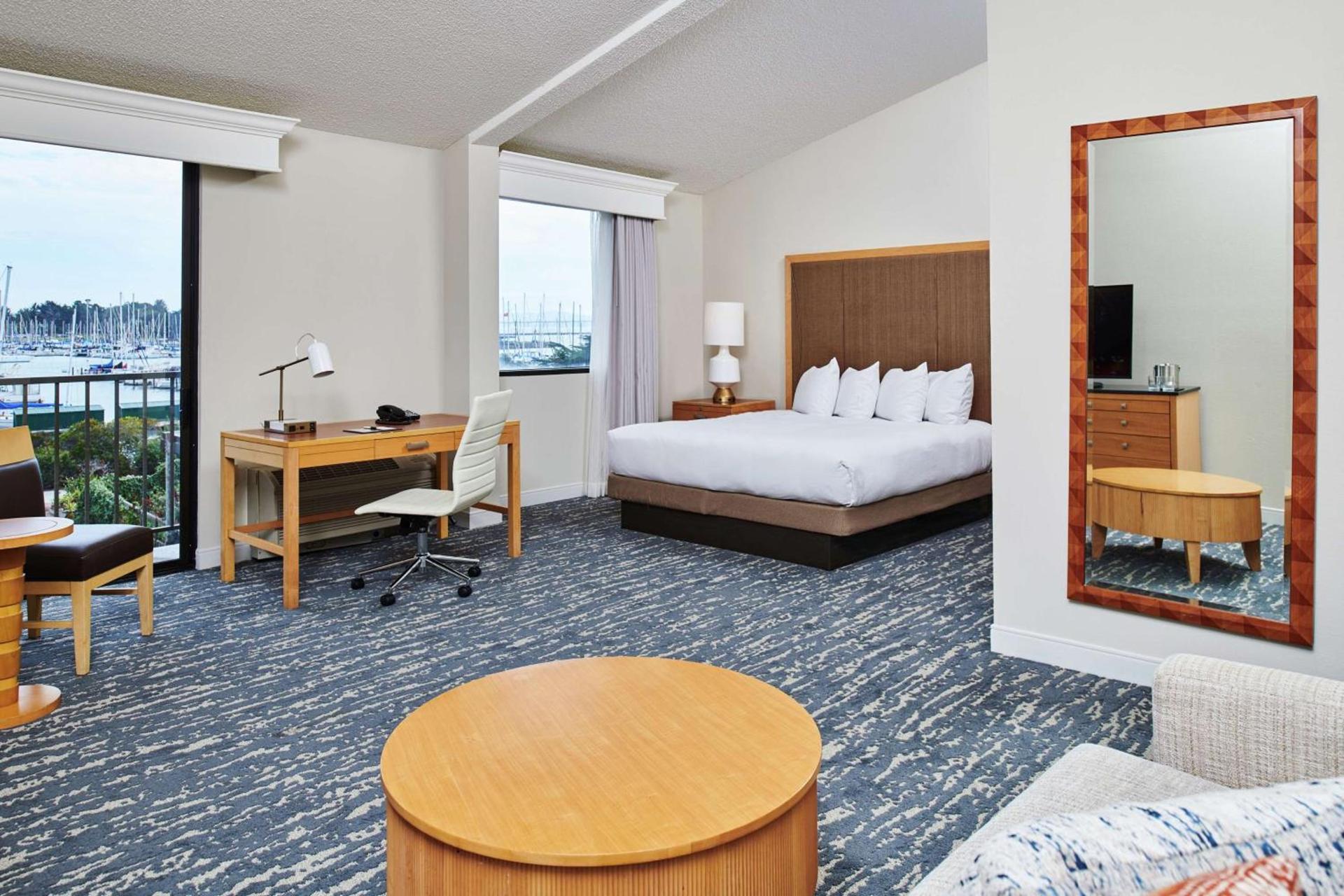 DoubleTree by Hilton Hotel Berkeley Marina photo 50