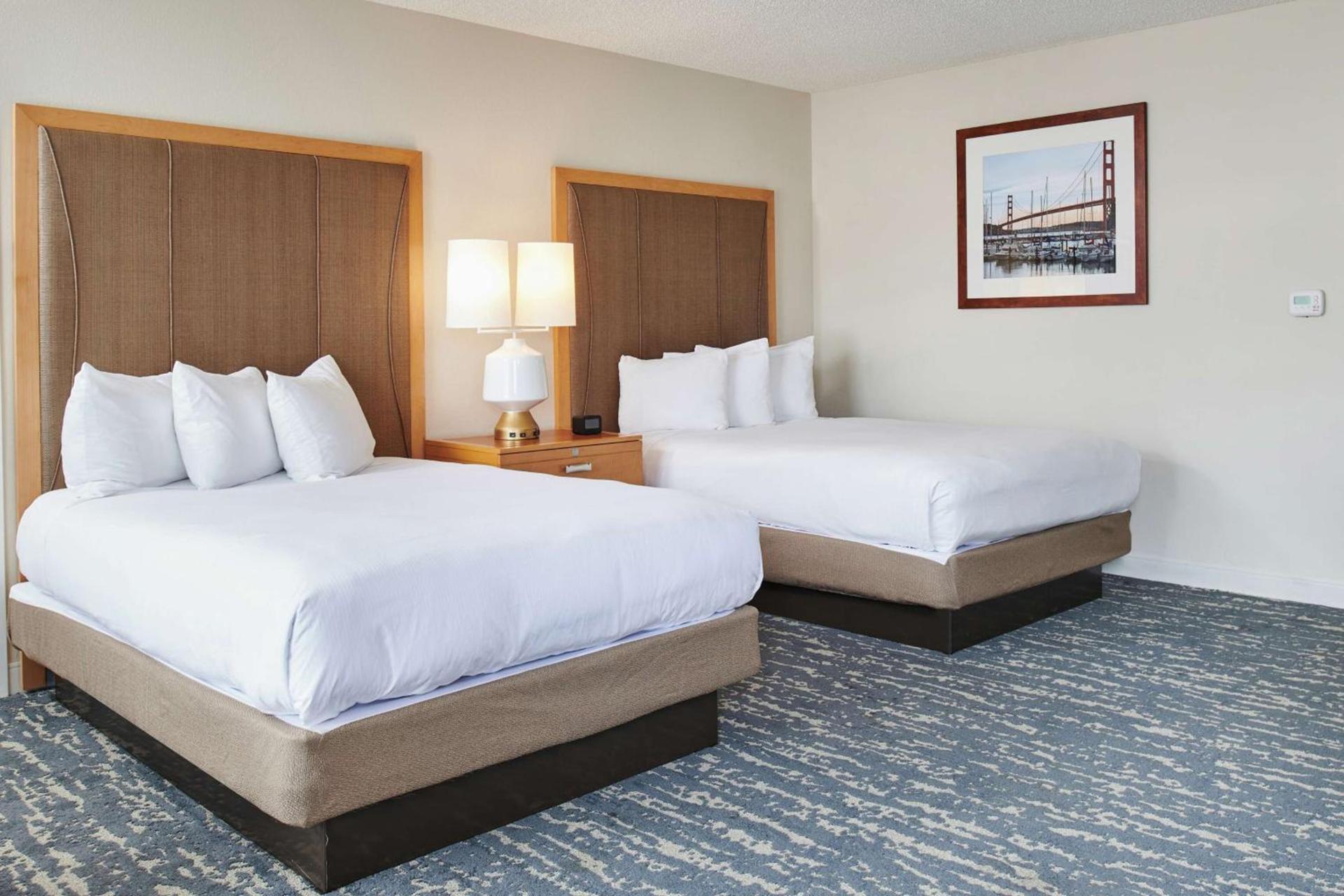 DoubleTree by Hilton Hotel Berkeley Marina photo 57
