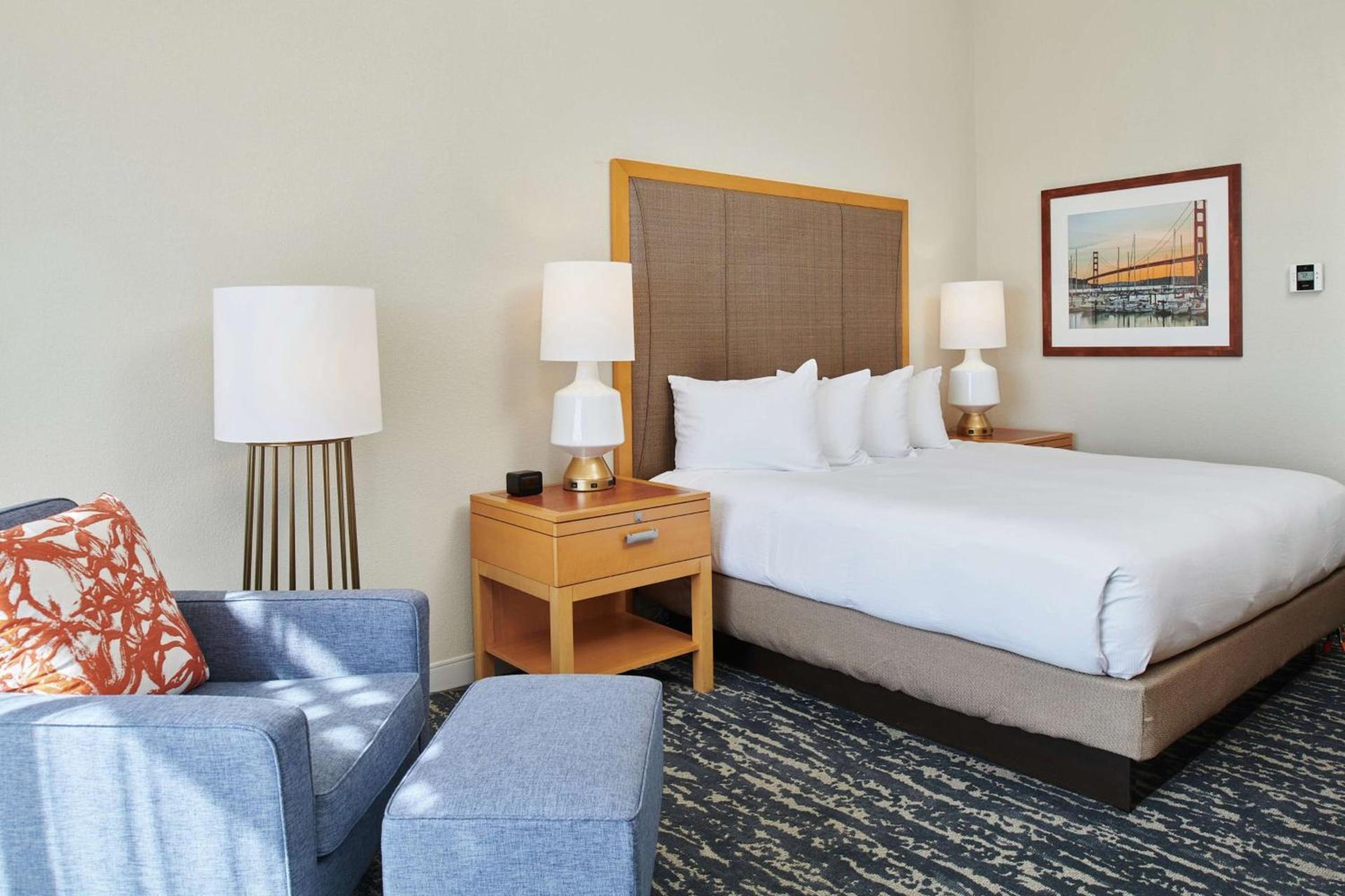 DoubleTree by Hilton Hotel Berkeley Marina photo 58