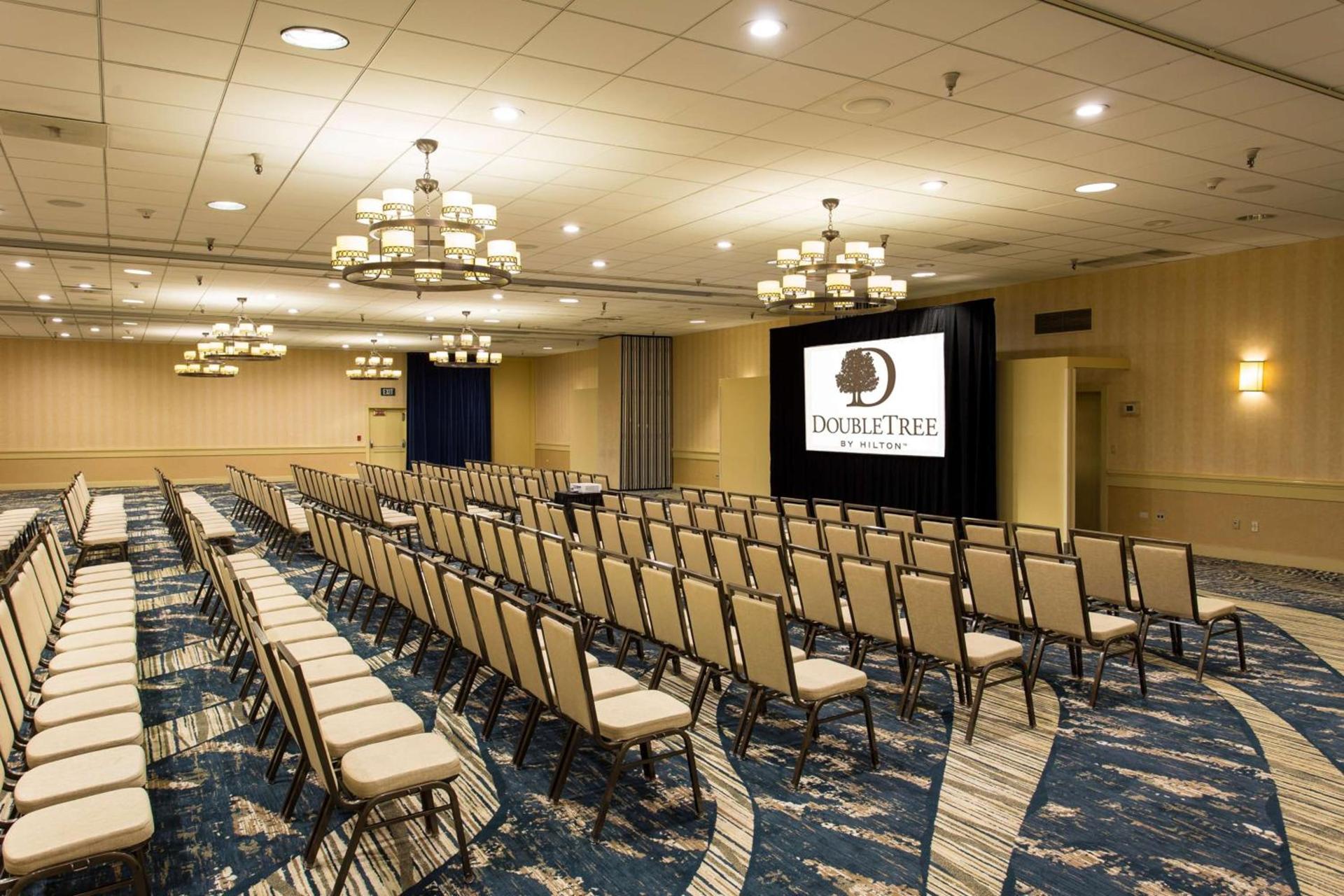 DoubleTree by Hilton Hotel Berkeley Marina photo 69