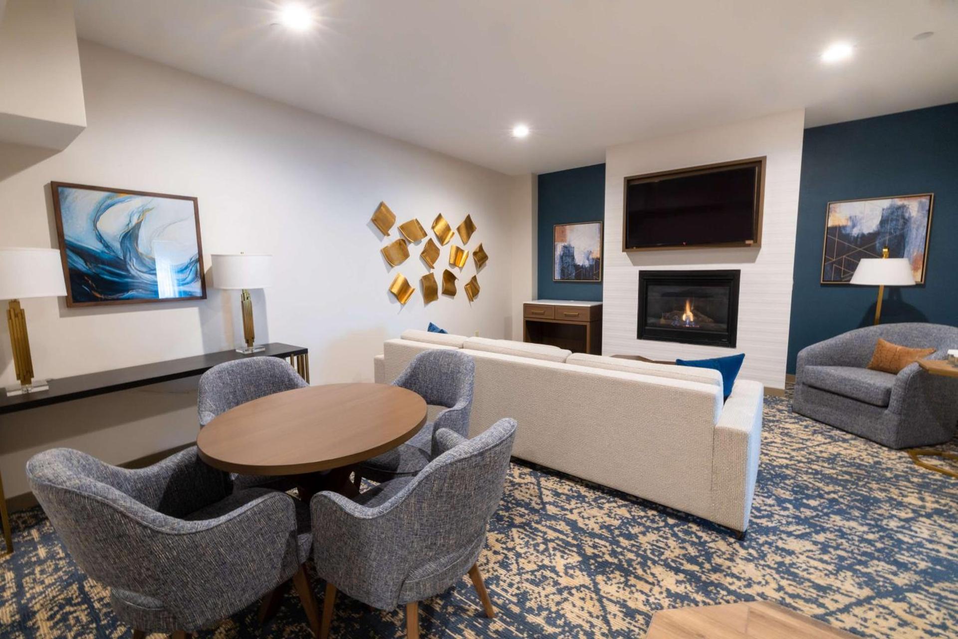 DoubleTree by Hilton Tinton Falls-Eatontown photo 35