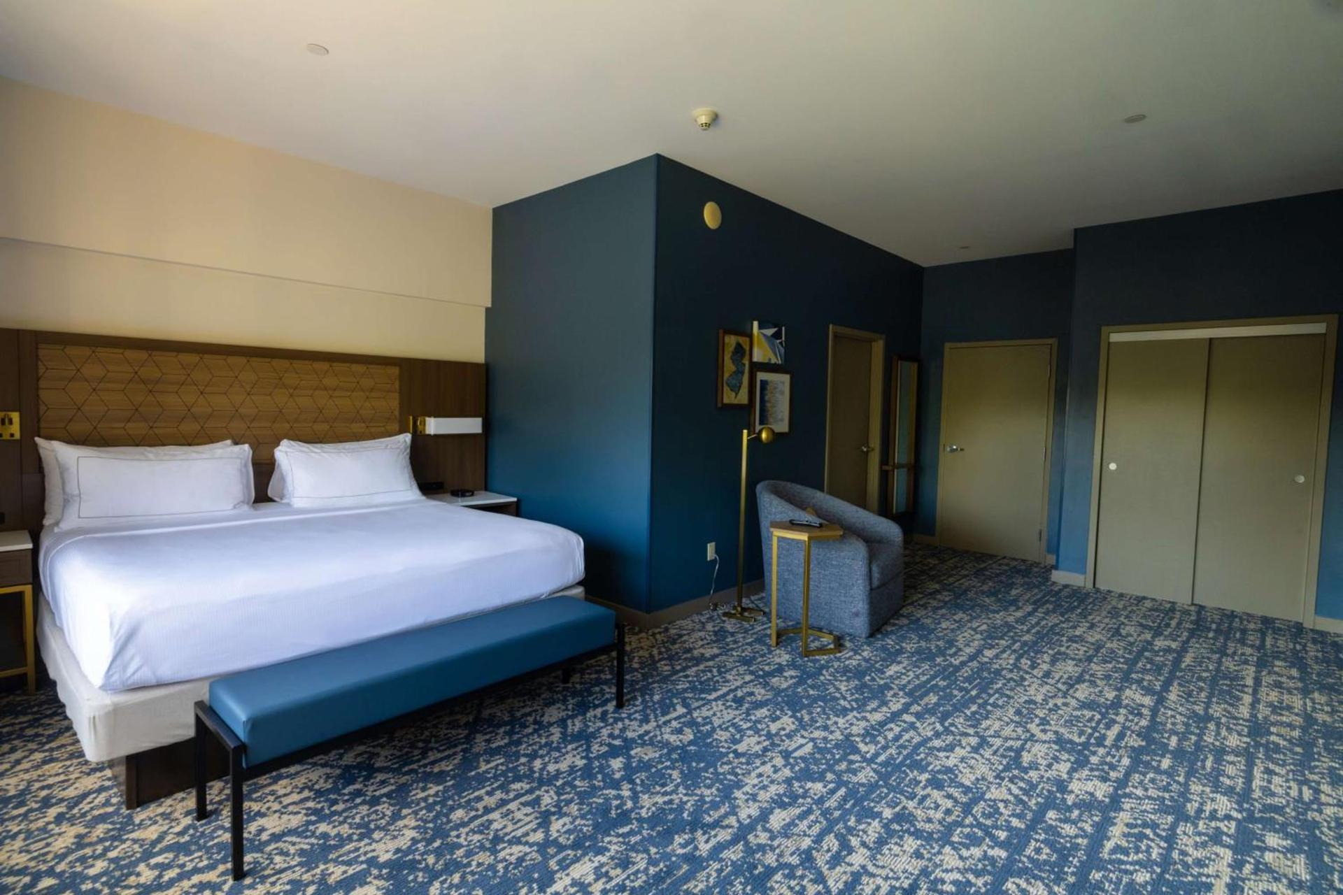 DoubleTree by Hilton Tinton Falls-Eatontown photo 36