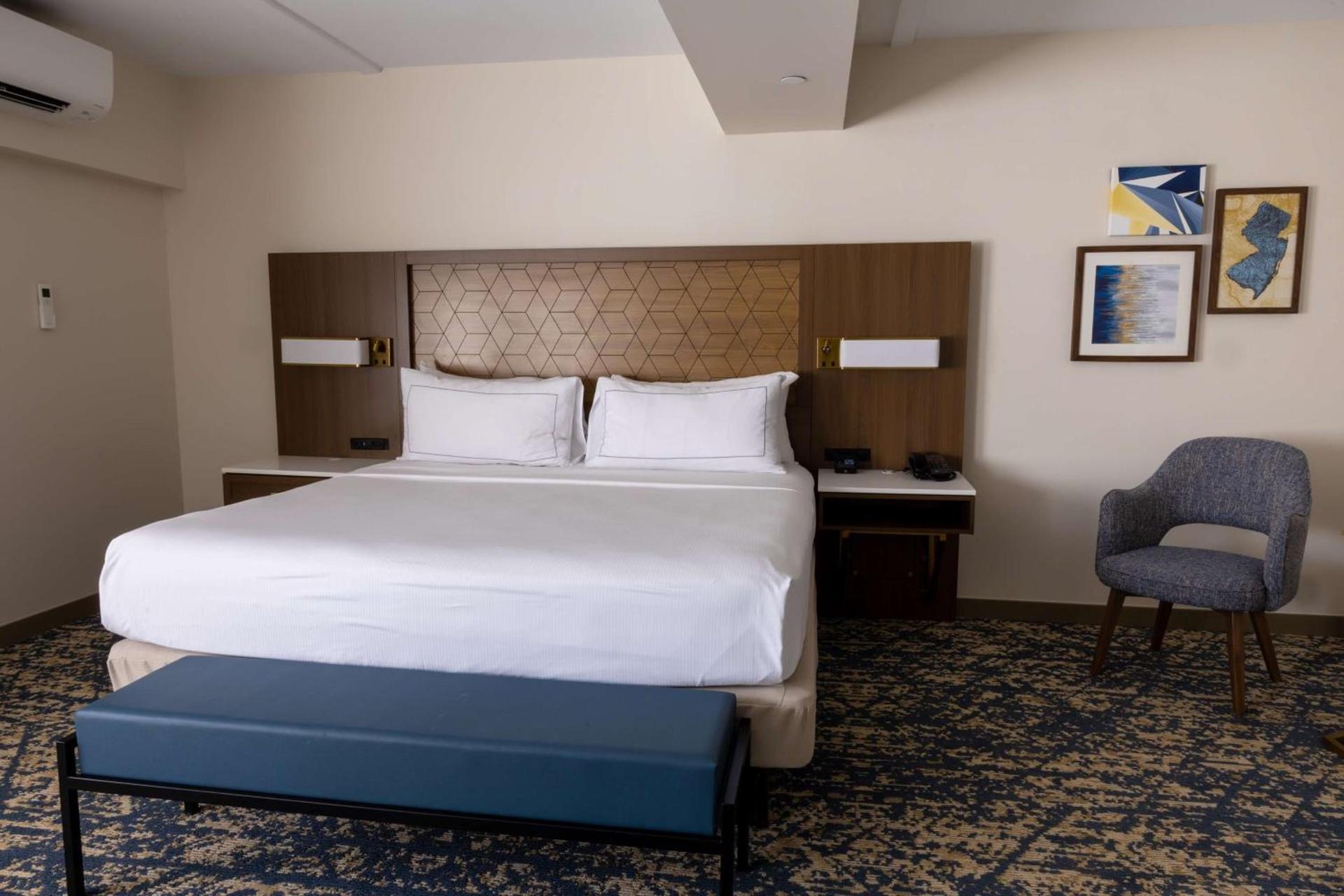 DoubleTree by Hilton Tinton Falls-Eatontown photo 43