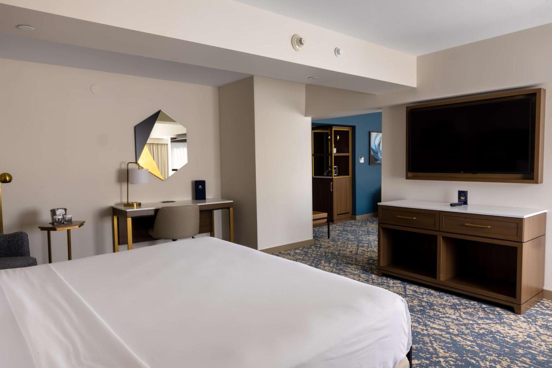 DoubleTree by Hilton Tinton Falls-Eatontown photo 44