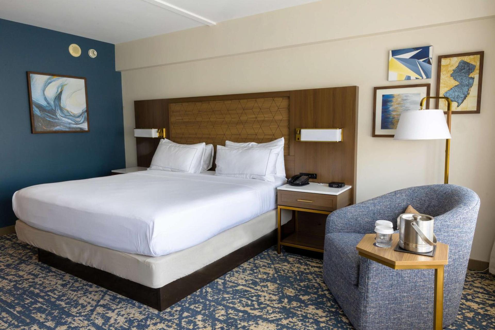 DoubleTree by Hilton Tinton Falls-Eatontown photo 53