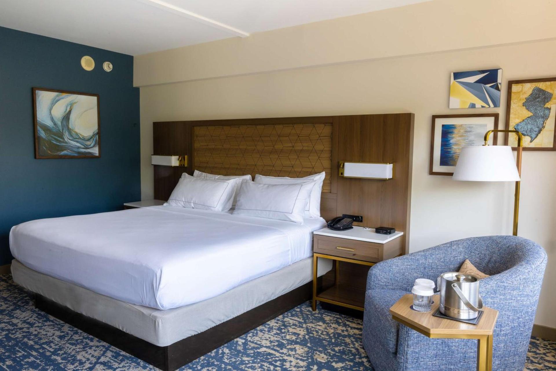 DoubleTree by Hilton Tinton Falls-Eatontown photo 54