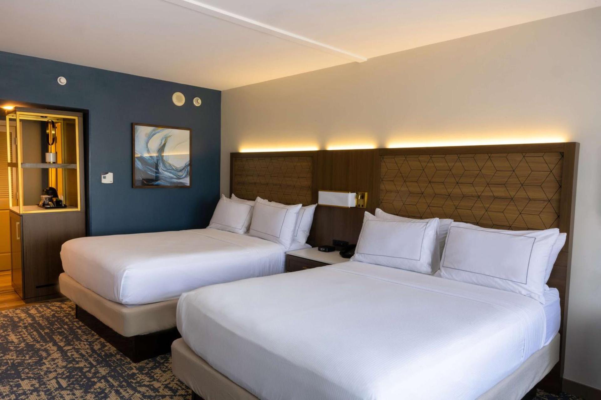 DoubleTree by Hilton Tinton Falls-Eatontown photo 56