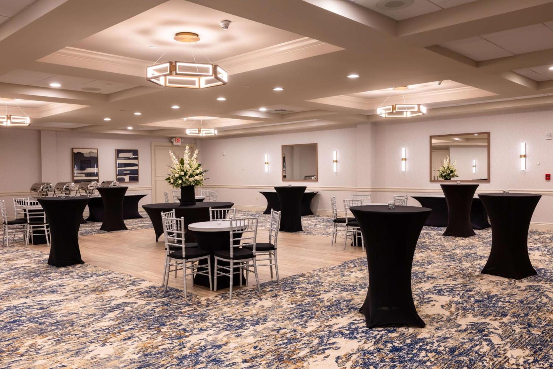 DoubleTree by Hilton Tinton Falls-Eatontown photo 61