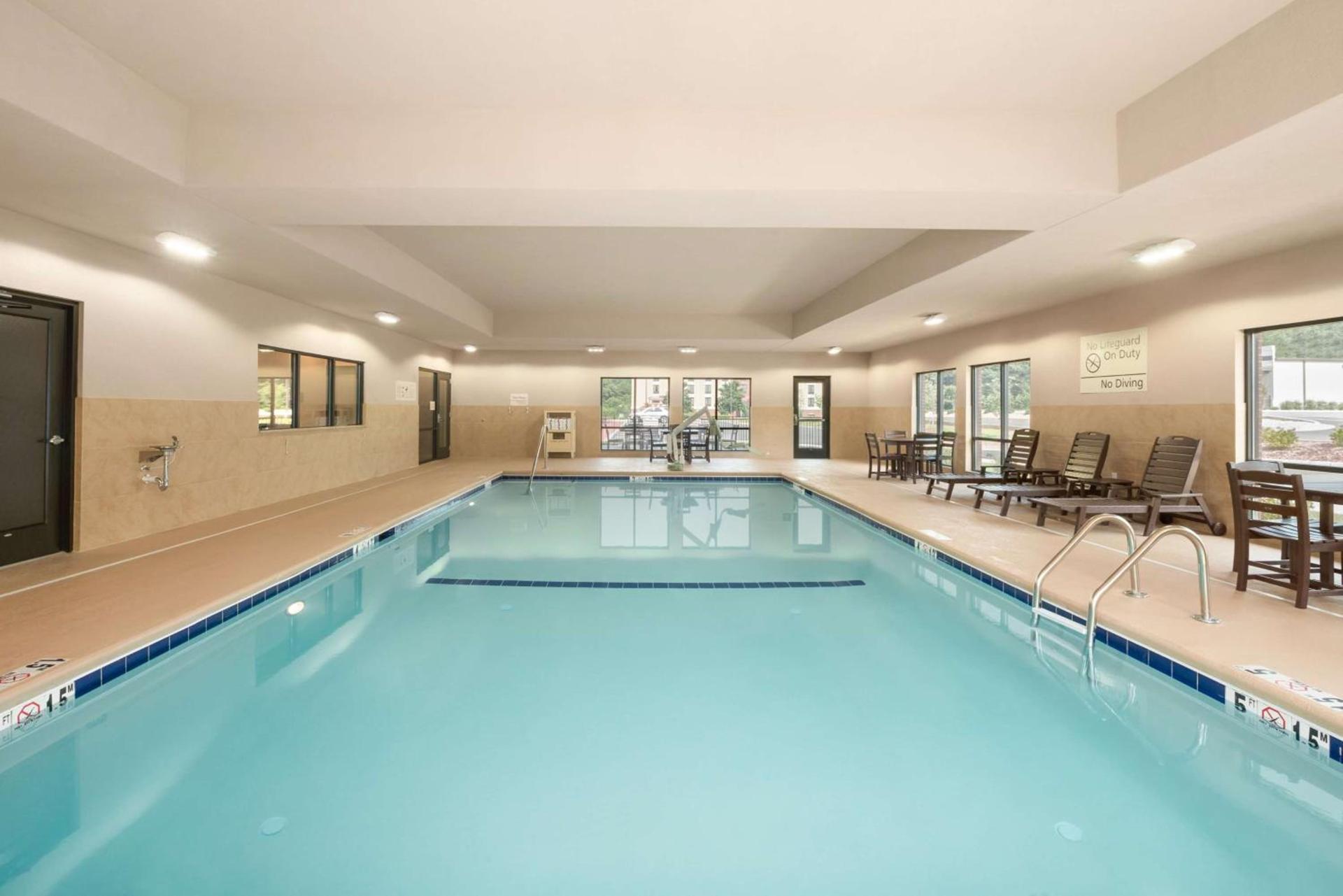 Hampton Inn & Suites - Lavonia, GA photo 6
