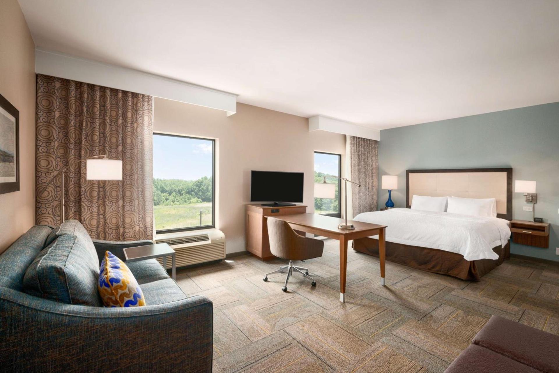 Hampton Inn & Suites - Lavonia, GA photo 23