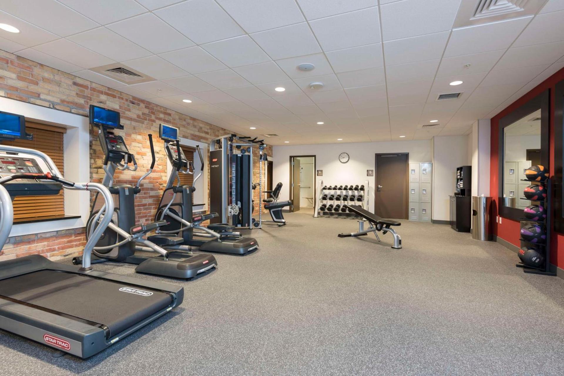 Homewood Suites by Hilton Grand Rapids Downtown photo 27