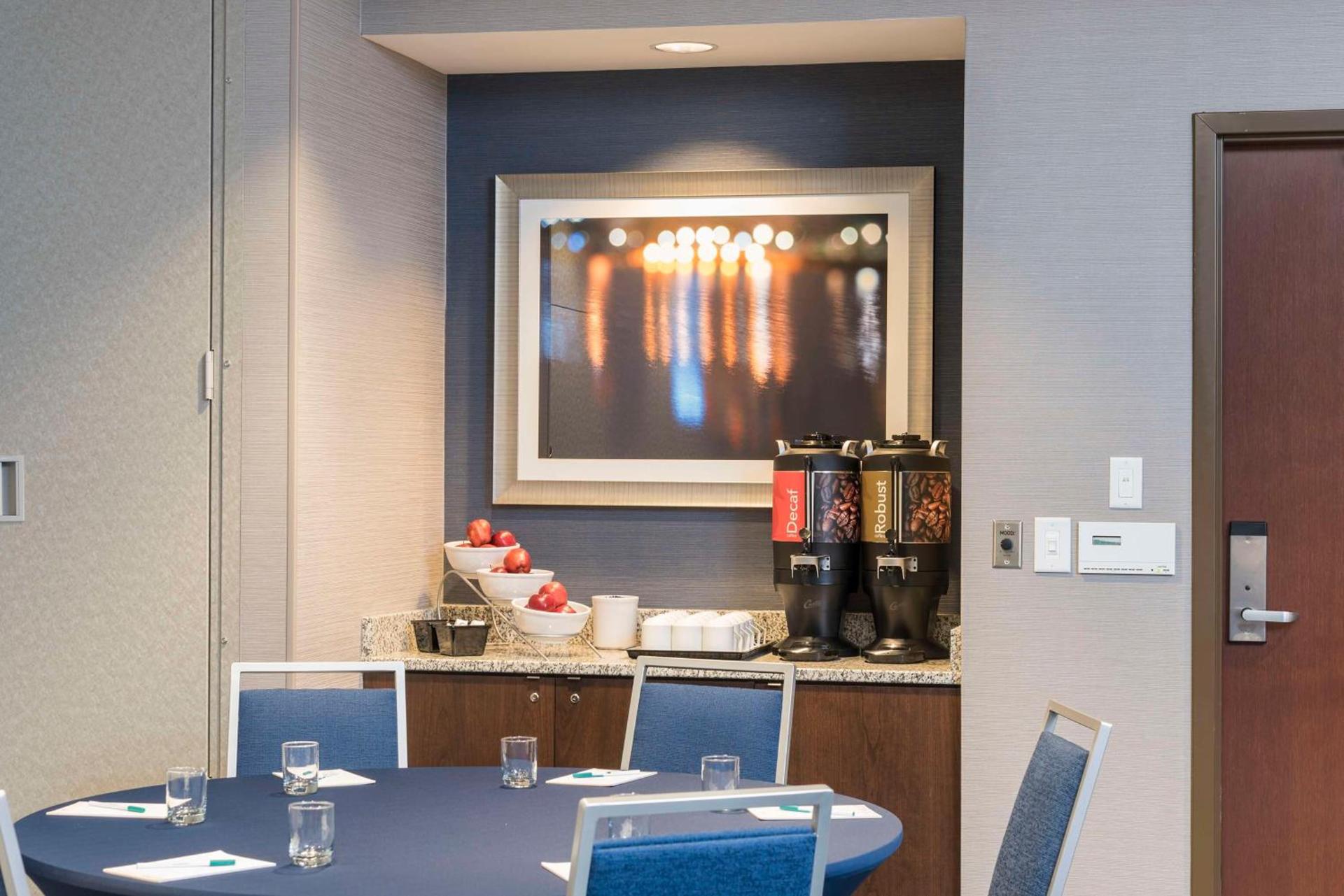 Homewood Suites by Hilton Grand Rapids Downtown photo 54