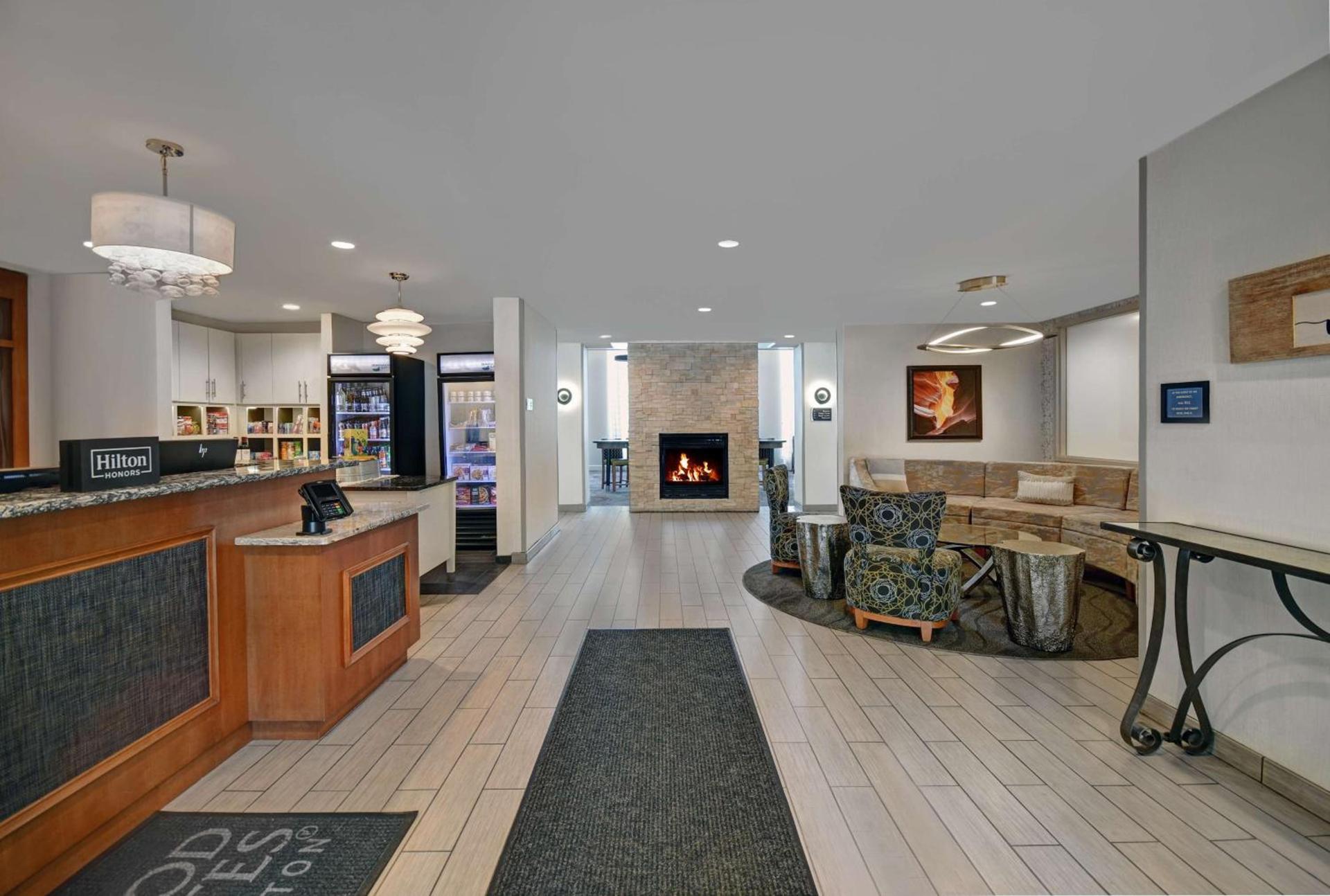 Homewood Suites by Hilton Eatontown photo 10