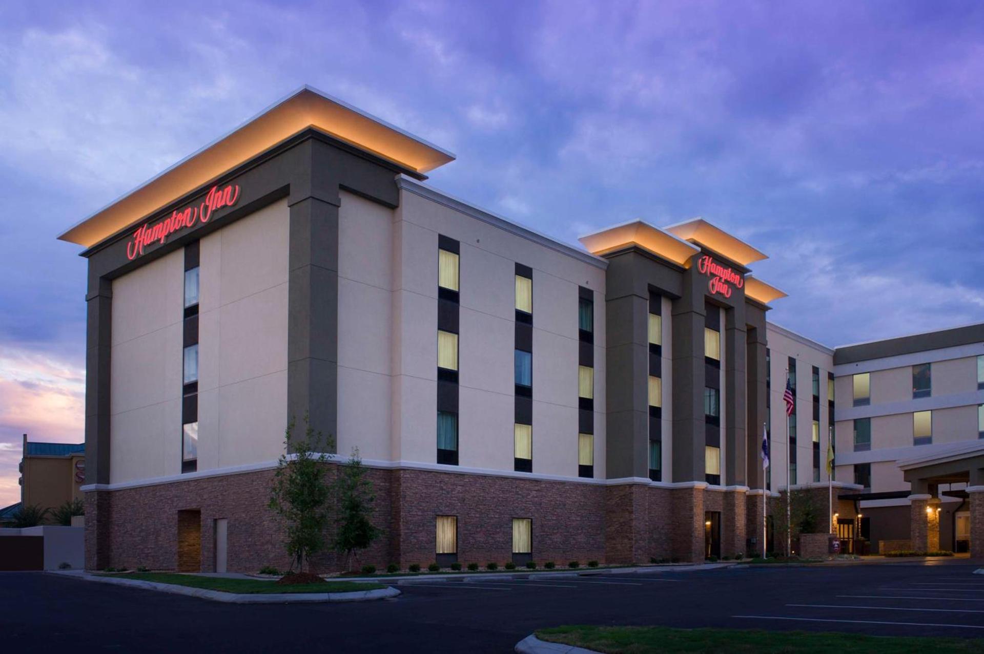 Hampton Inn by Hilton Hattiesburg photo 1