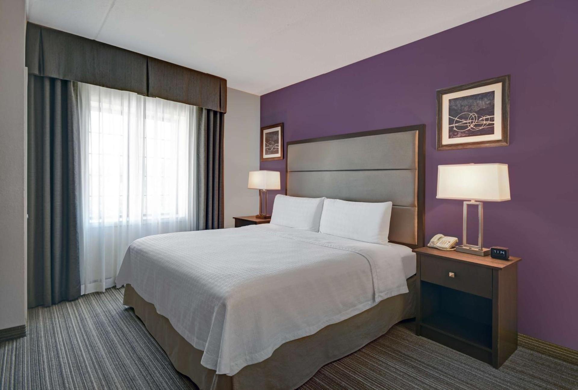 Homewood Suites by Hilton Eatontown photo 41