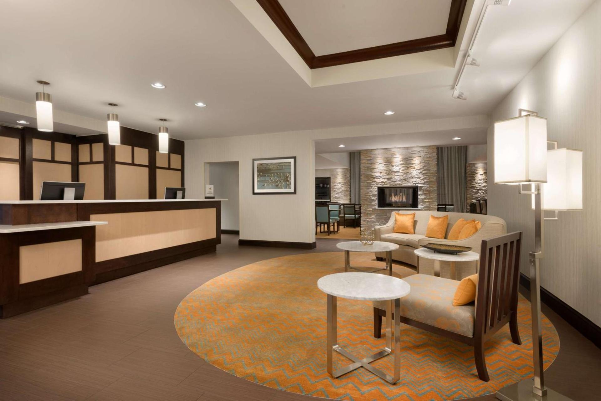 Homewood Suites Jacksonville Deerwood Park photo 7