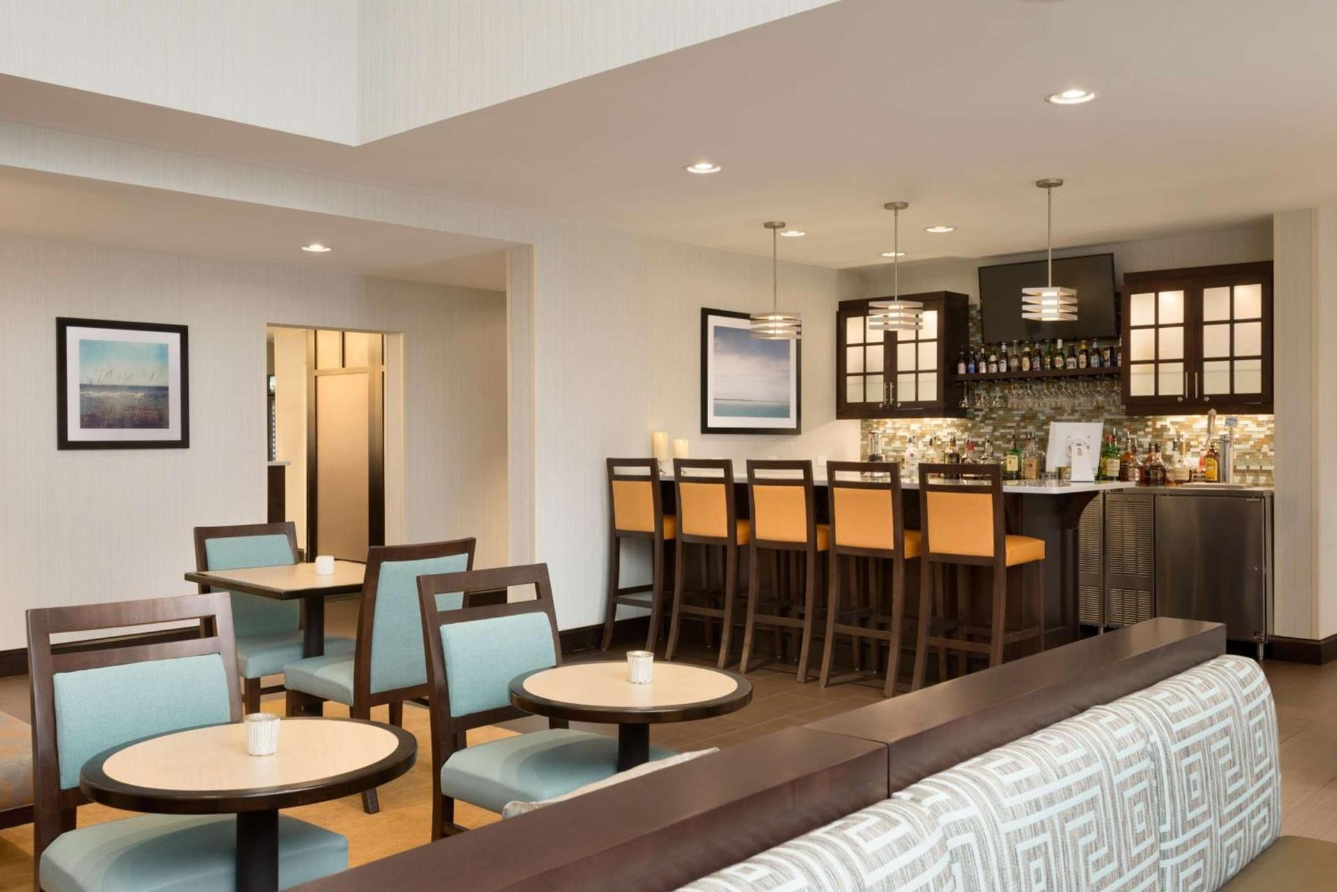 Homewood Suites Jacksonville Deerwood Park photo 33
