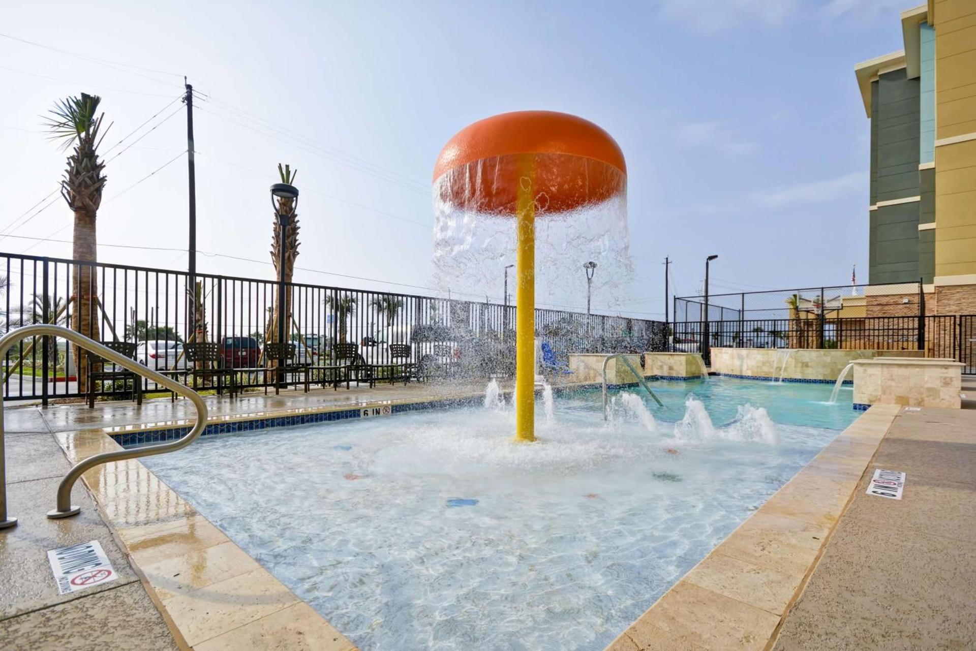 Homewood Suites By Hilton Galveston photo 7