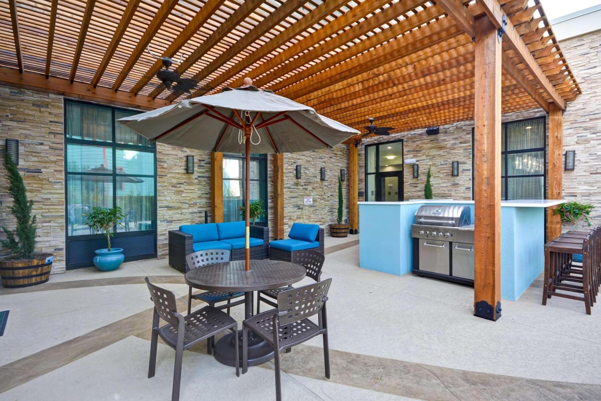 Homewood Suites By Hilton Galveston photo 42