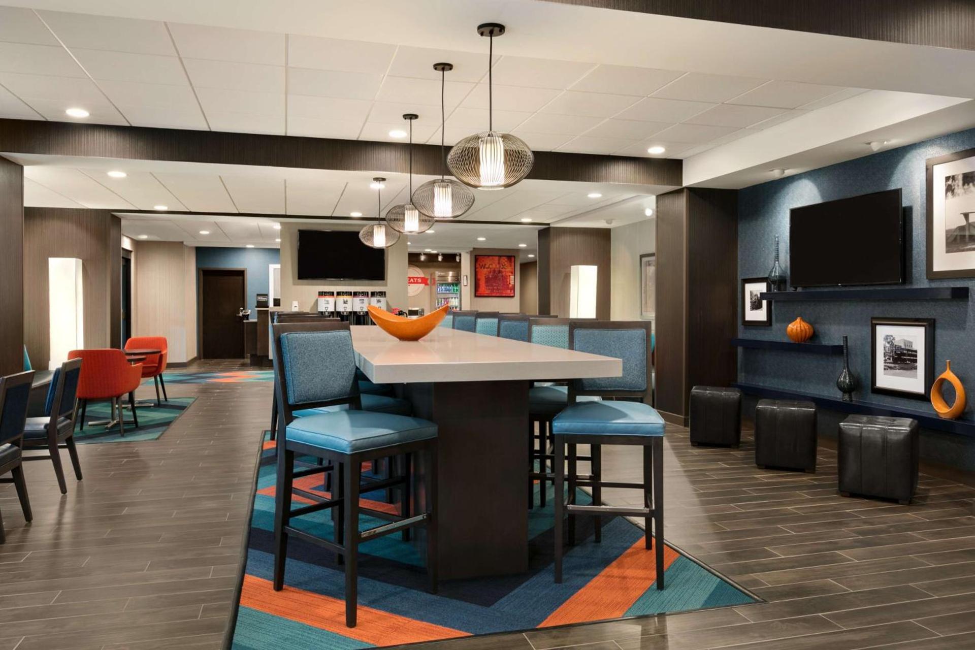 Hampton Inn Kernersville photo 6