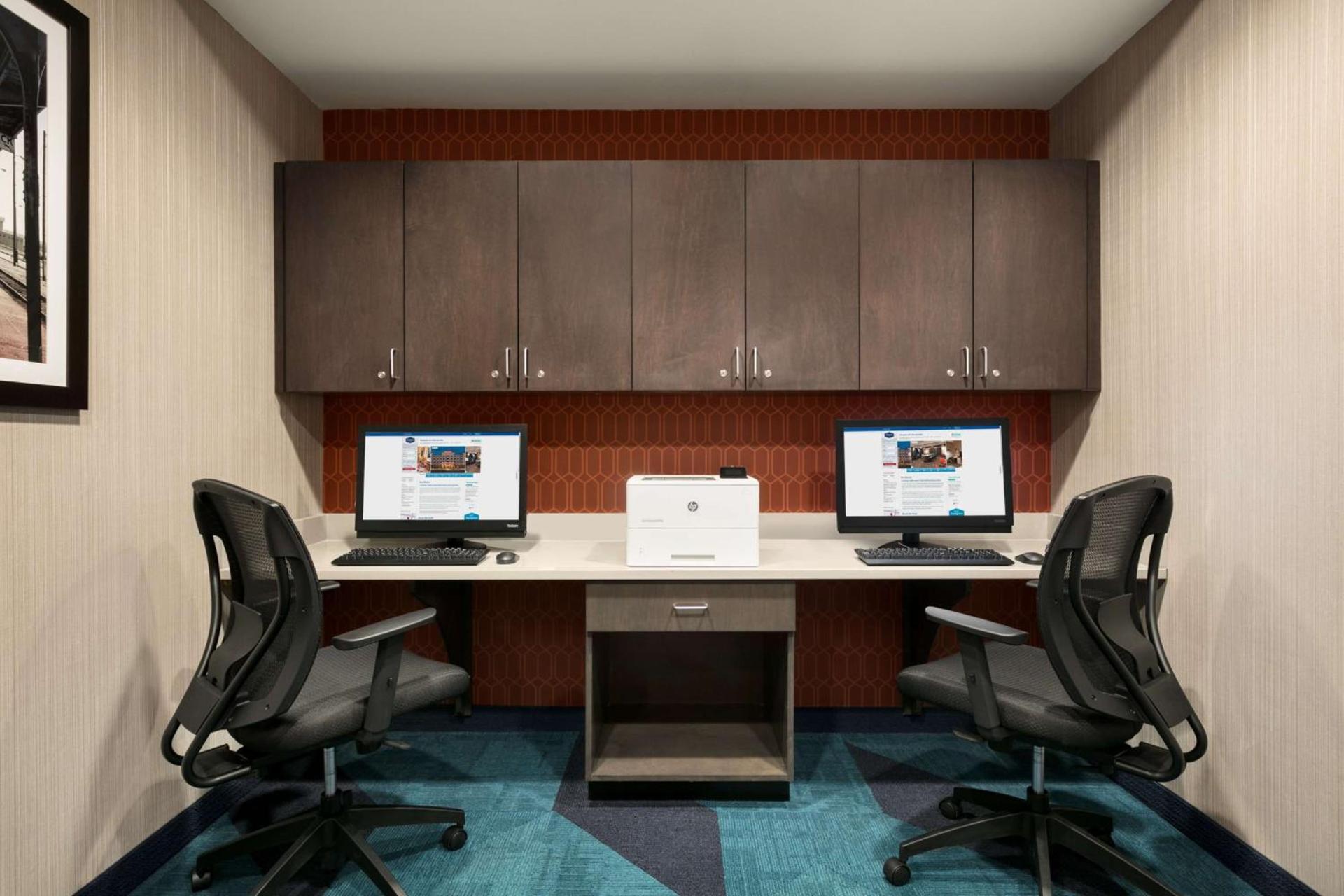 Hampton Inn Kernersville photo 33