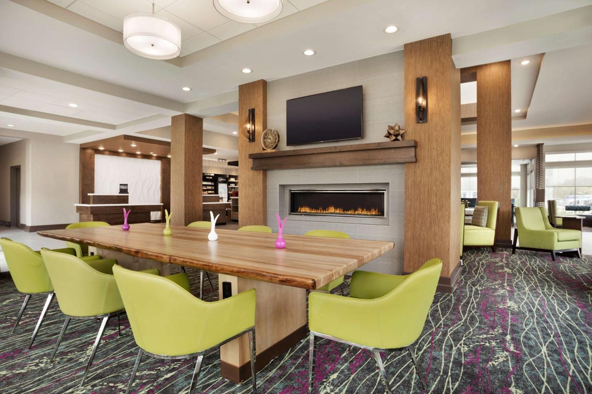Hilton Garden Inn Houston-Baytown photo 9