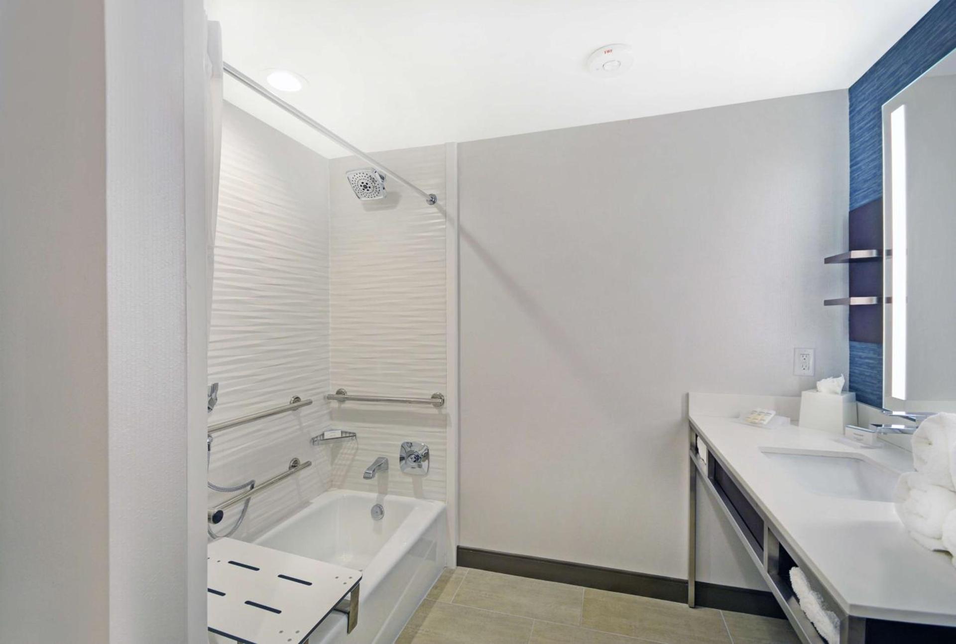 Hilton Garden Inn Houston Hobby Airport photo 34