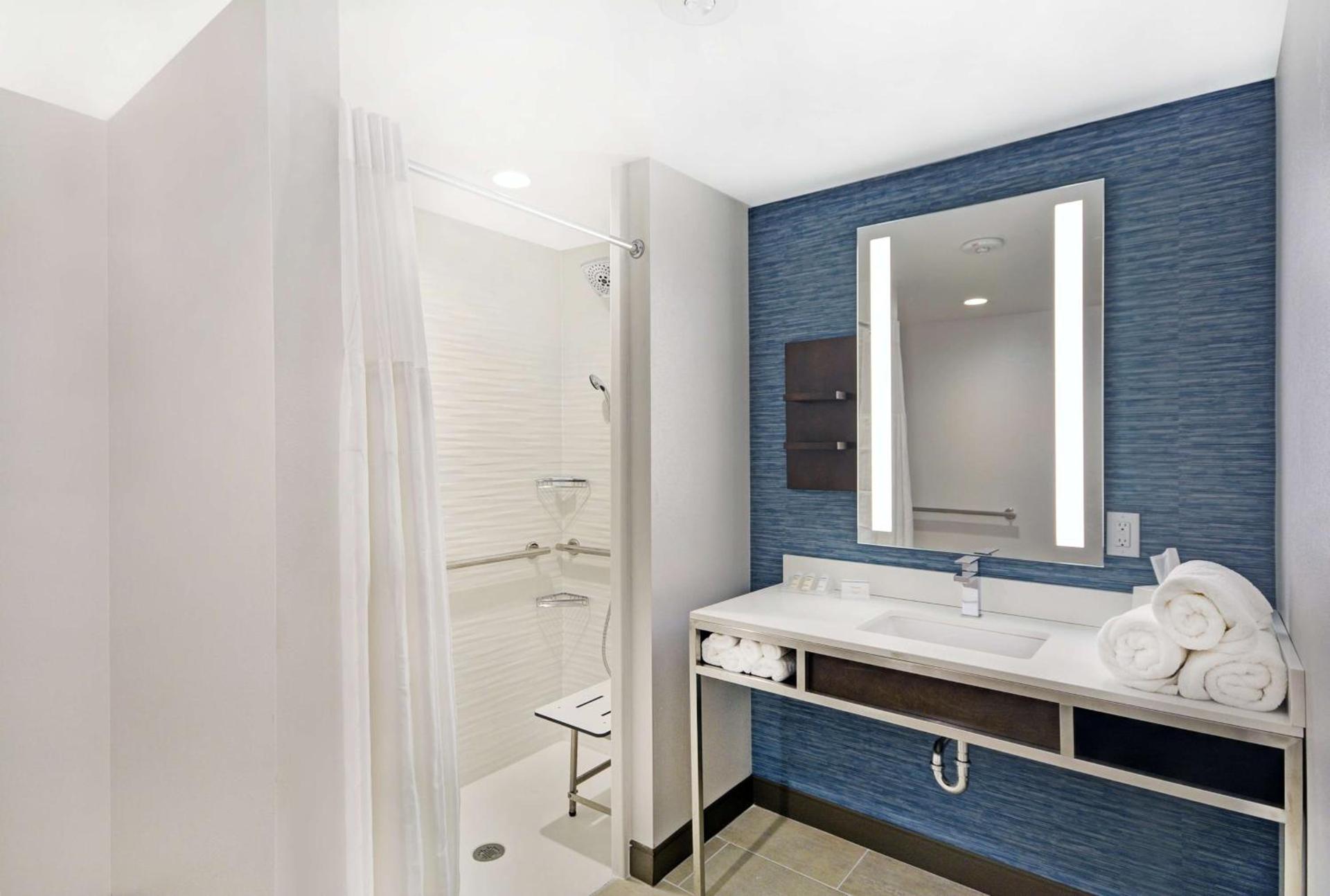 Hilton Garden Inn Houston Hobby Airport photo 40