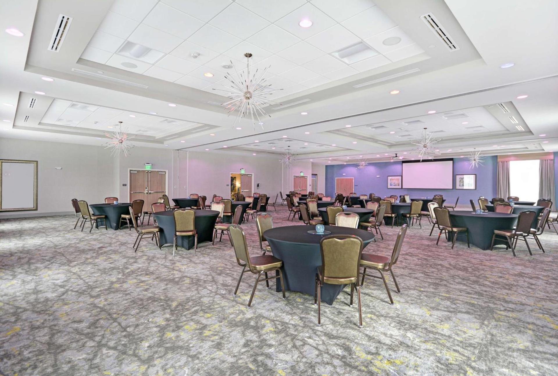 Hilton Garden Inn Houston Hobby Airport photo 49