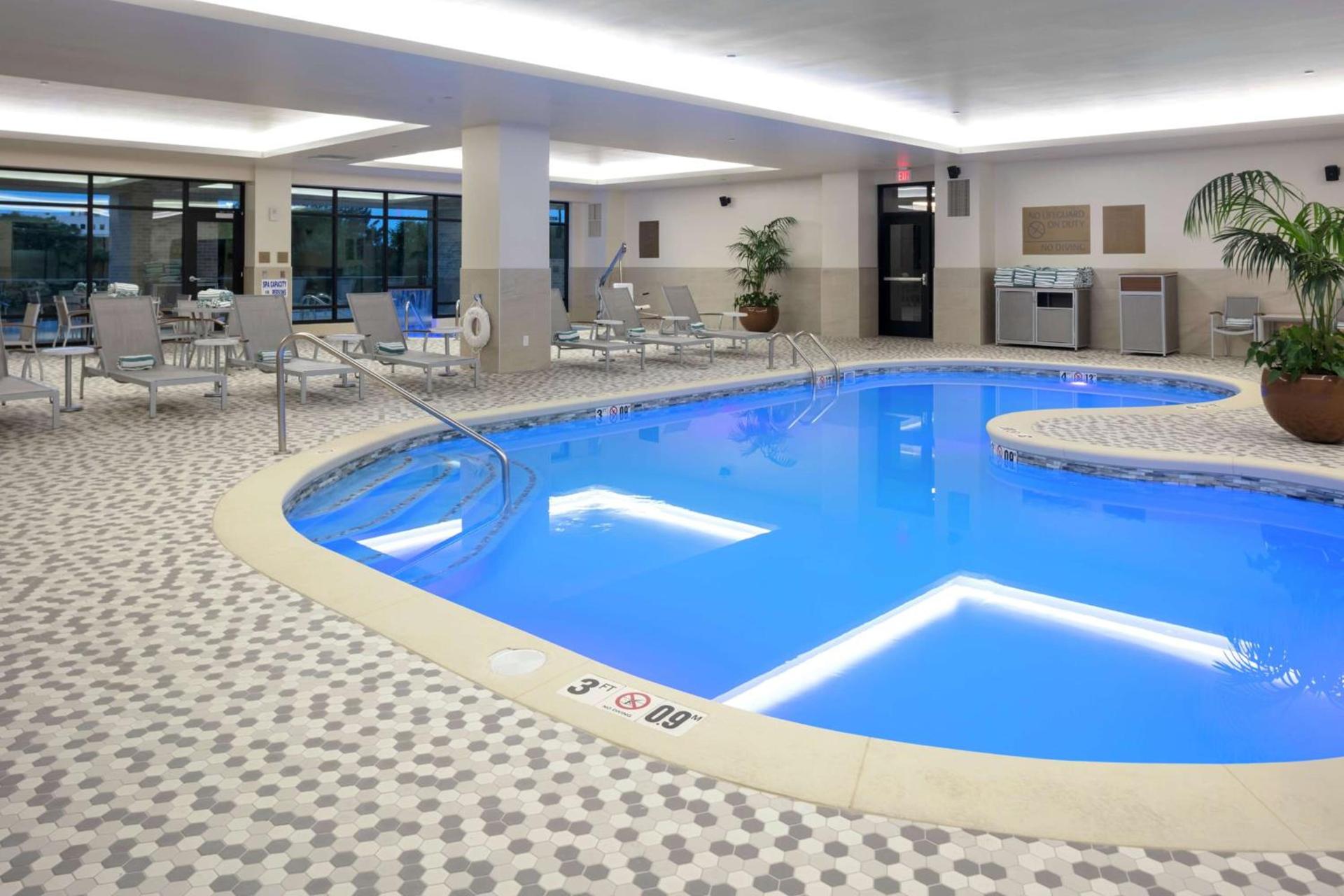 Embassy Suites By Hilton Grand Rapids Downtown photo 9