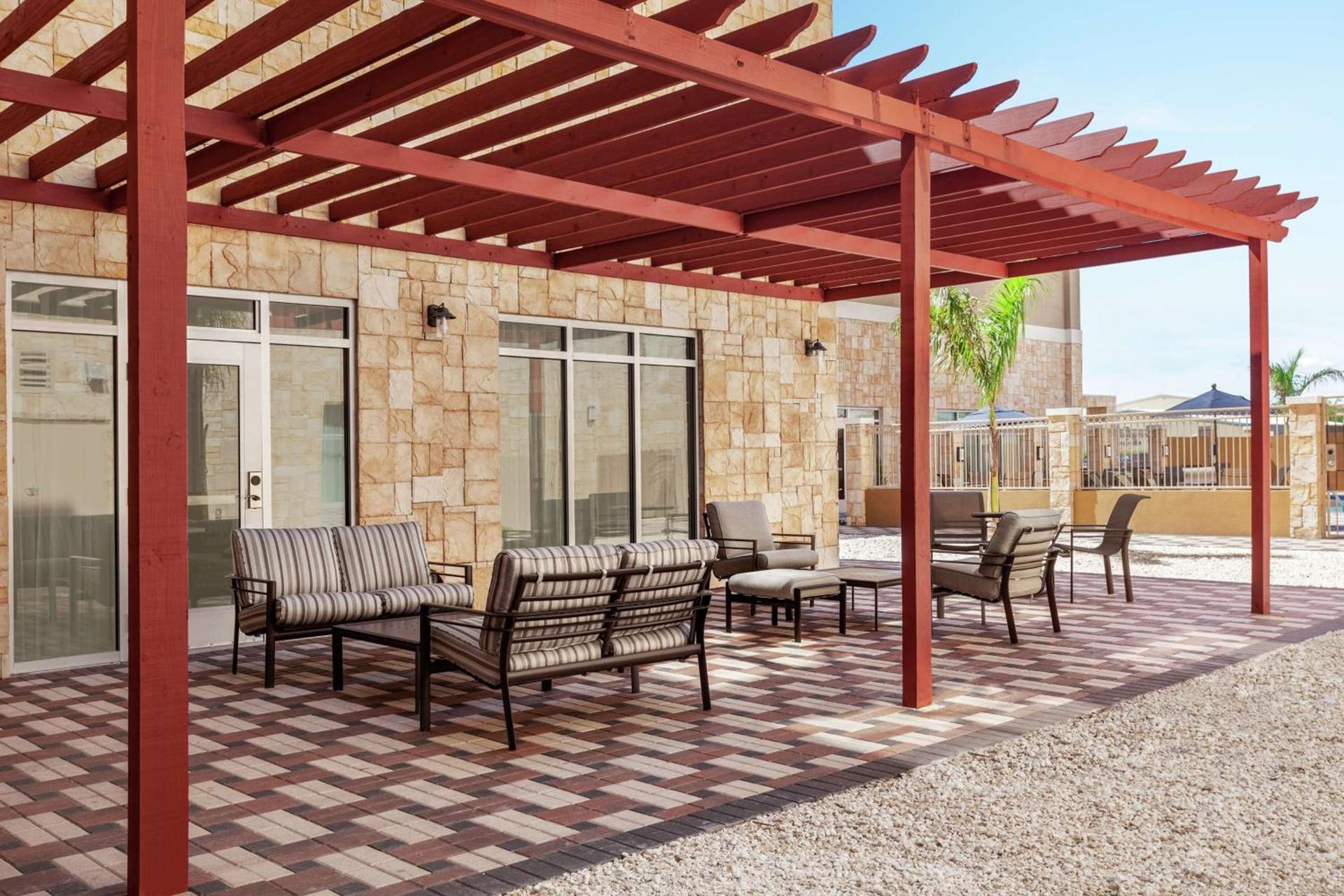 Homewood Suites By Hilton Harlingen photo 2