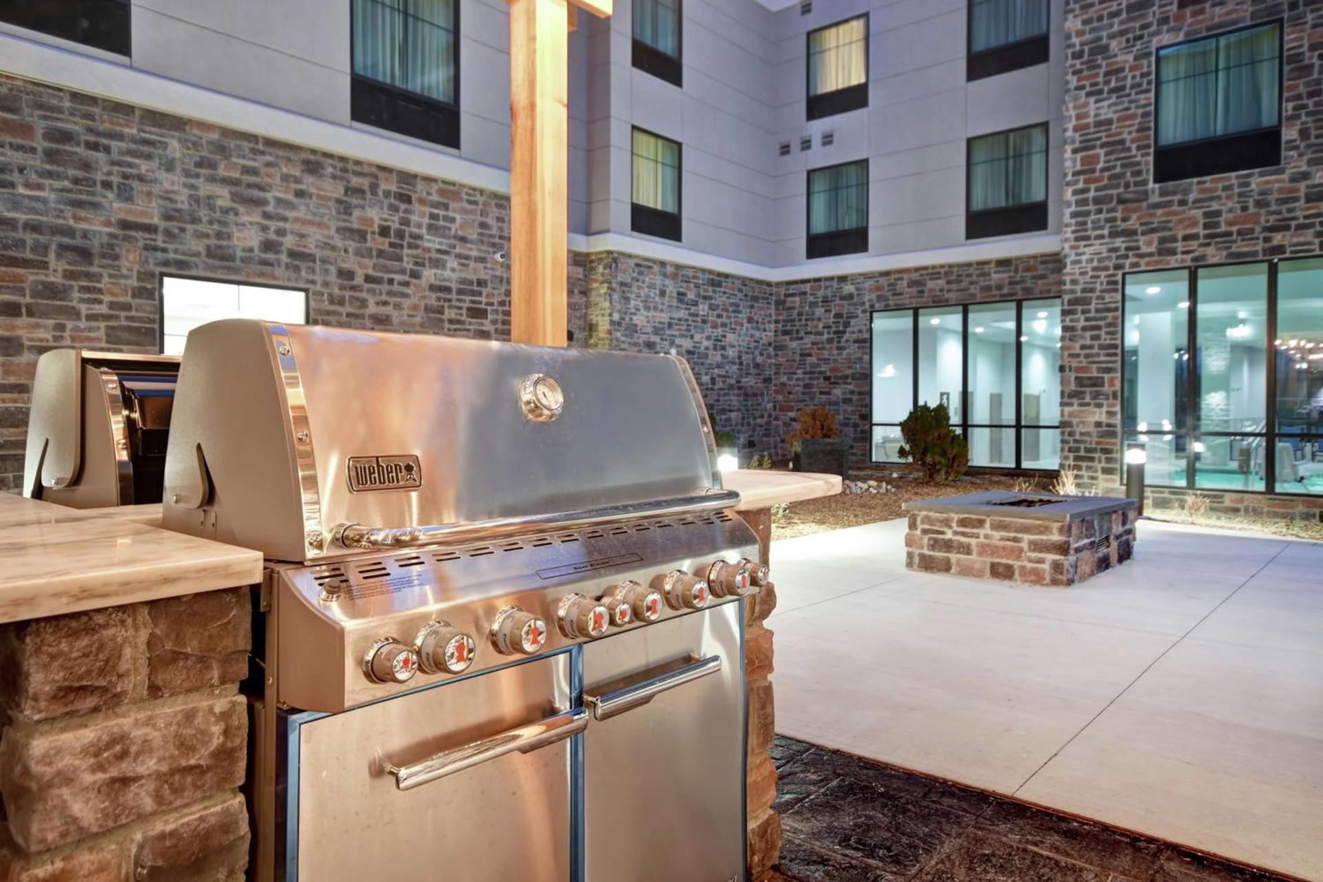 Homewood Suites By Hilton Orange New Haven photo 15