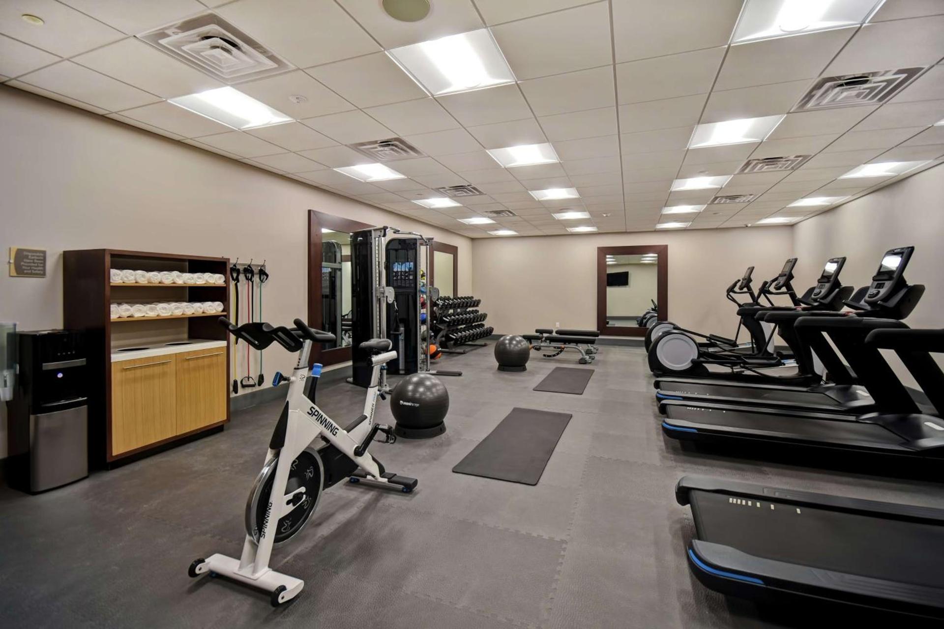 Homewood Suites By Hilton Orange New Haven photo 19