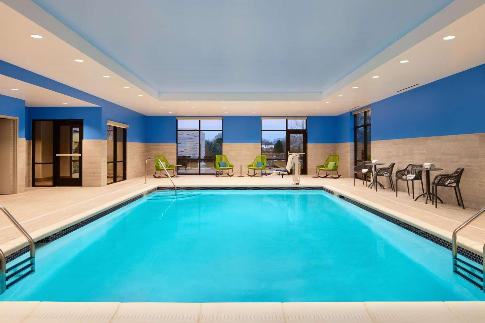 Hampton Inn Franklin, IN photo 4