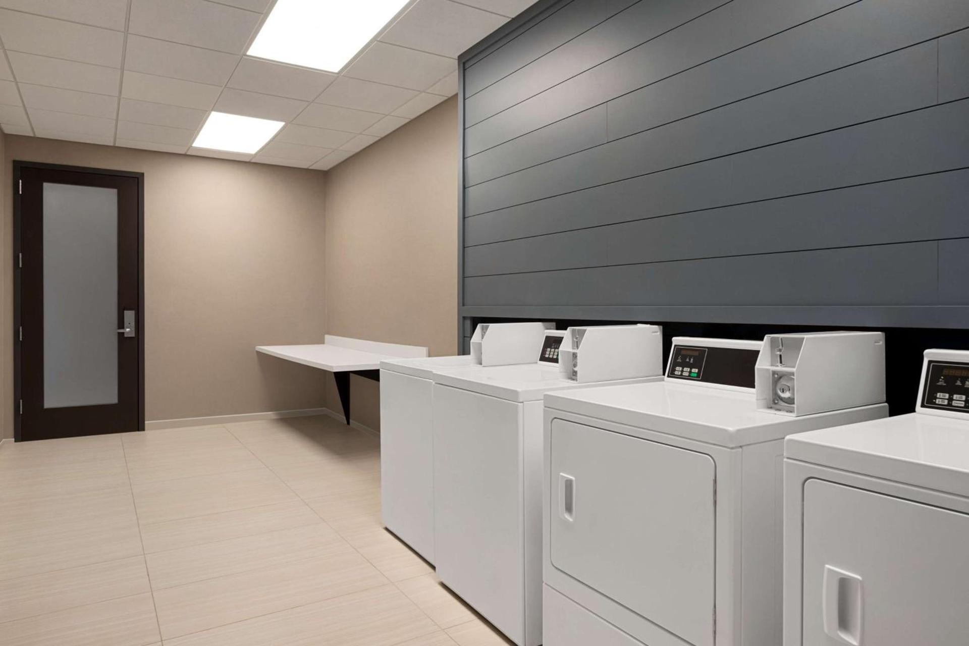 Homewood Suites by Hilton Indianapolis Downtown IUPUI photo 61