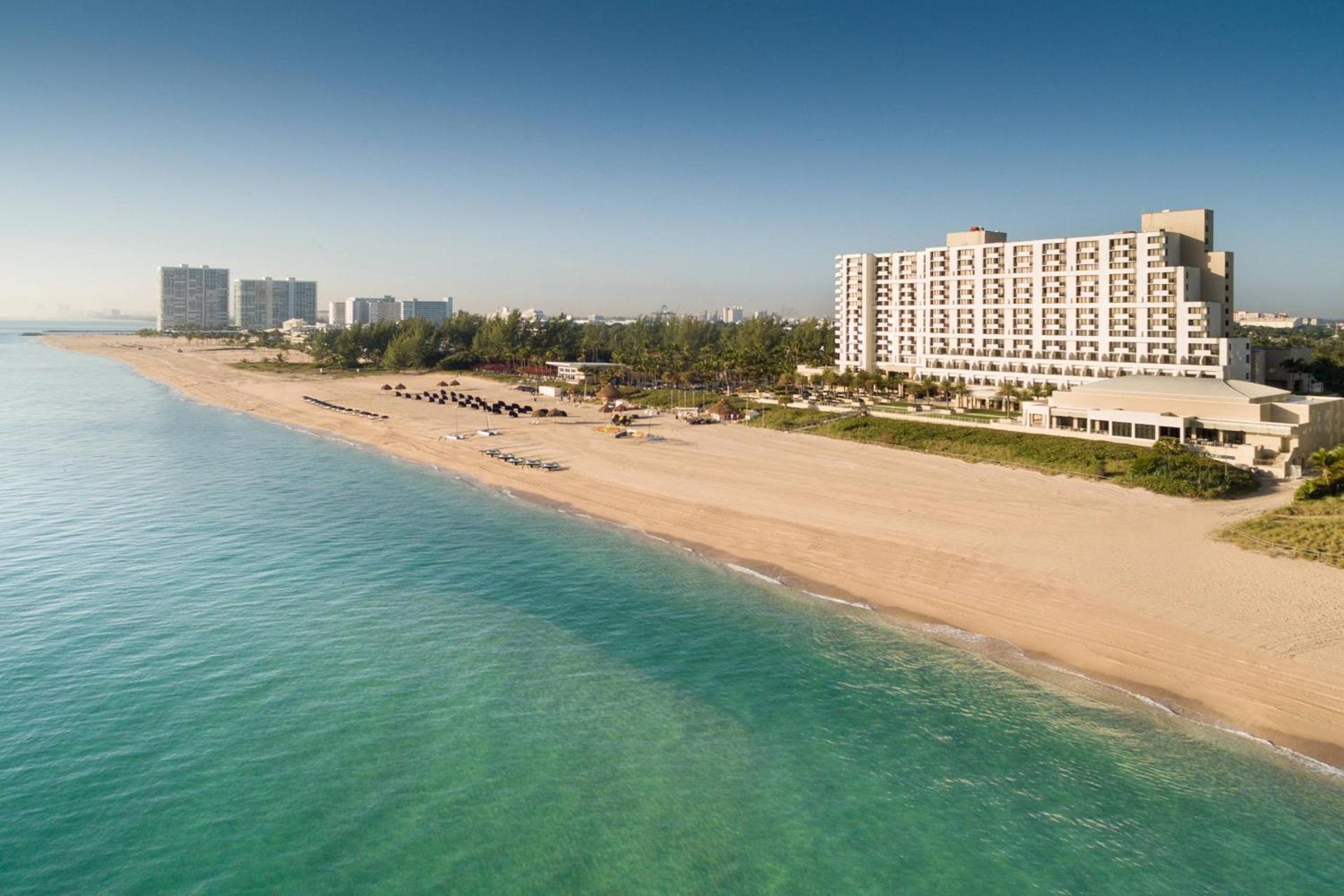 Fort Lauderdale Marriott Harbor Beach Resort & Spa photo 1
