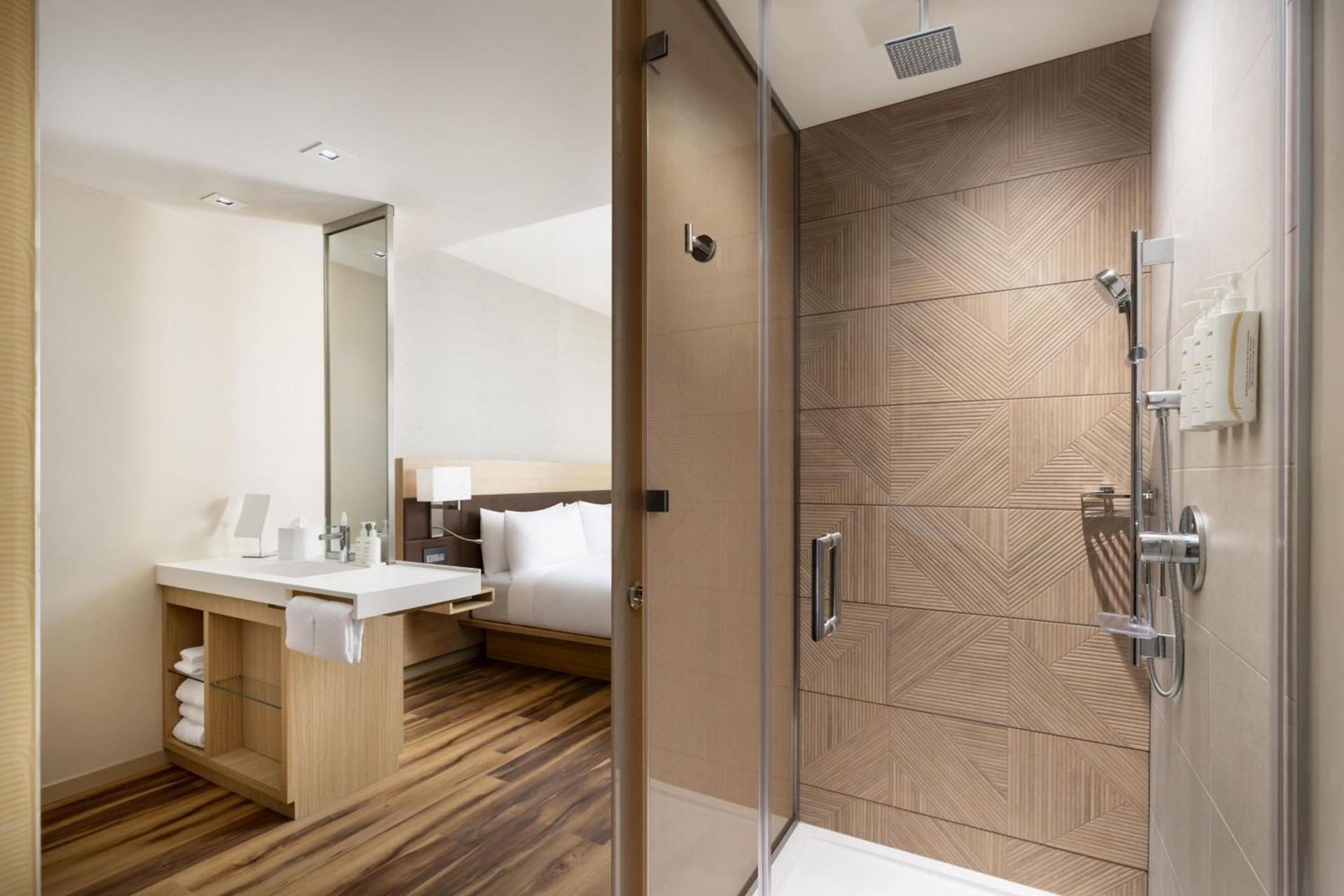 AC Hotel by Marriott Honolulu photo 32