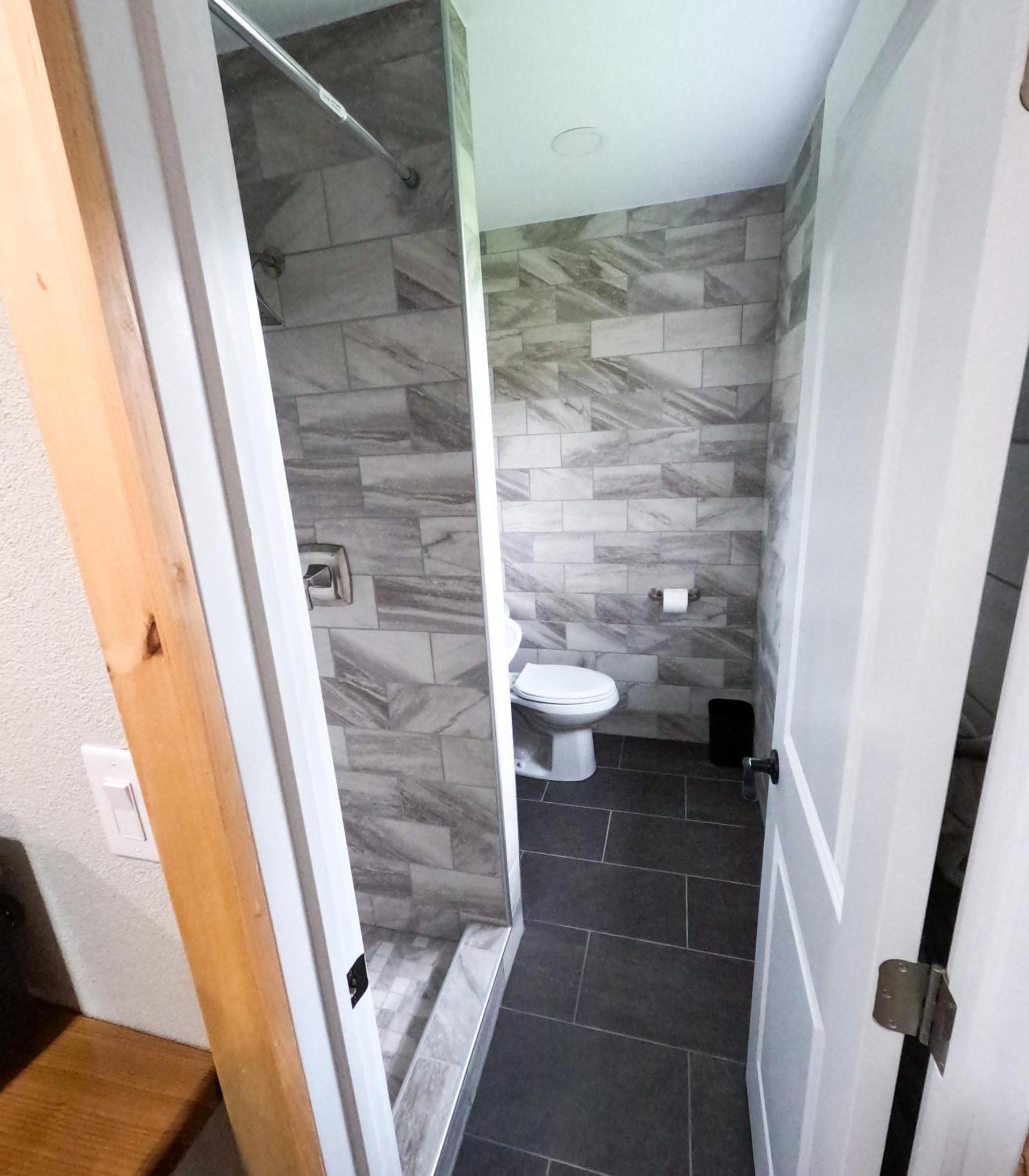 Sleepy Bear Inn photo 15