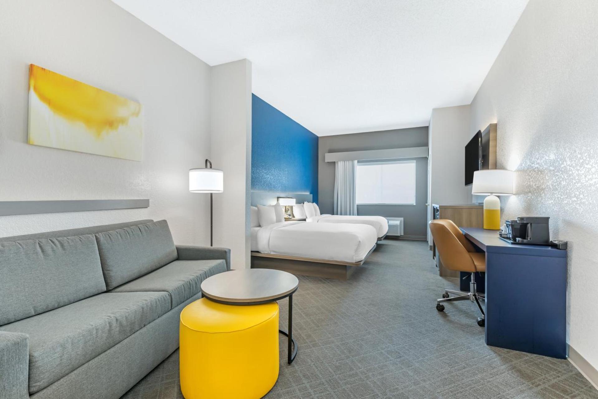 Comfort Suites Nacogdoches photo 16