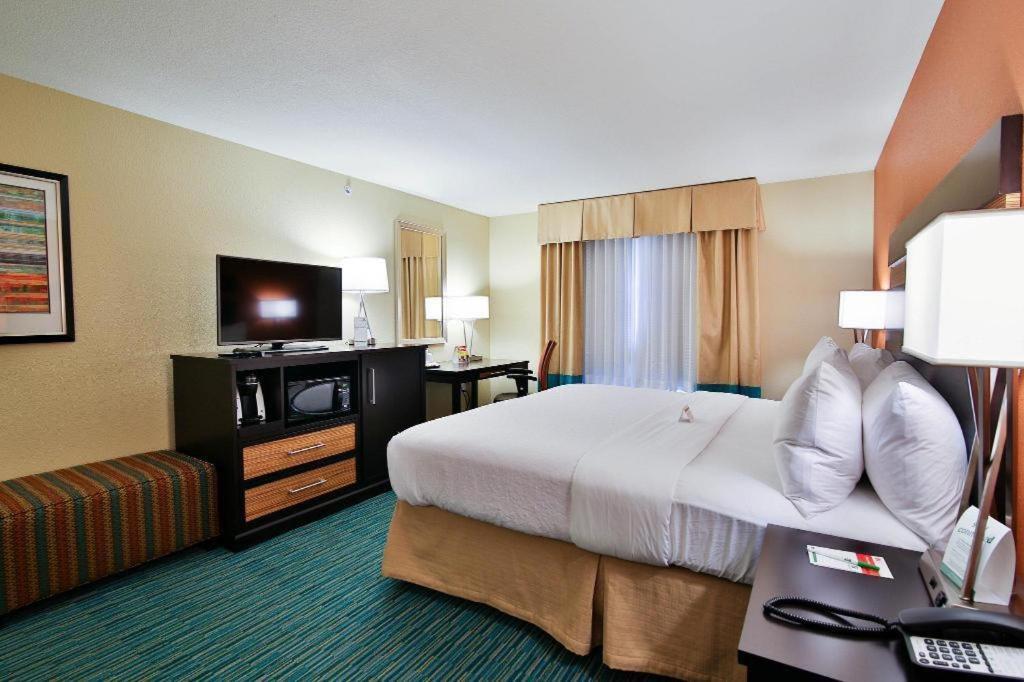 Holiday Inn Bismarck by IHG photo 50