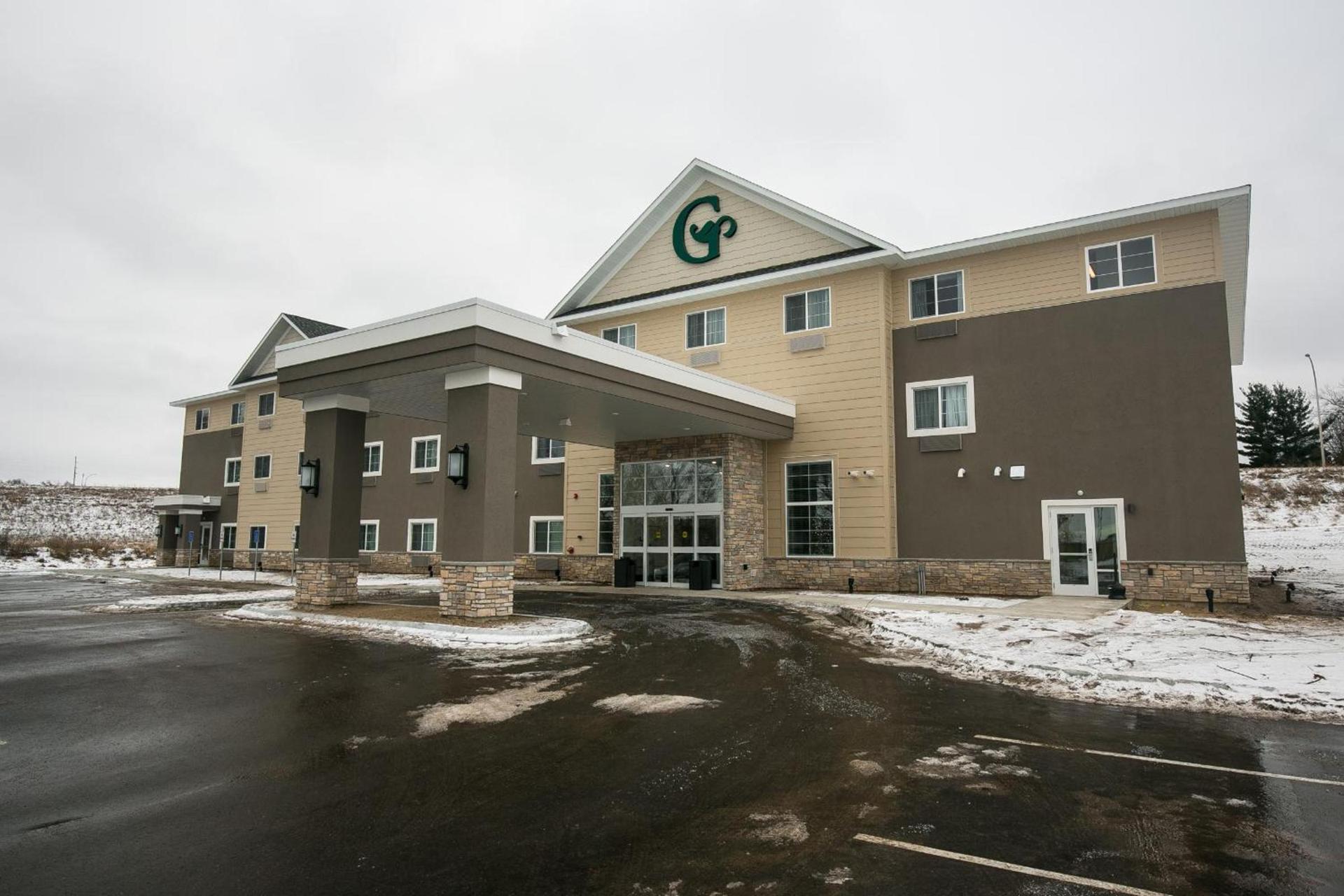 GrandStay Hotel & Suites photo 4