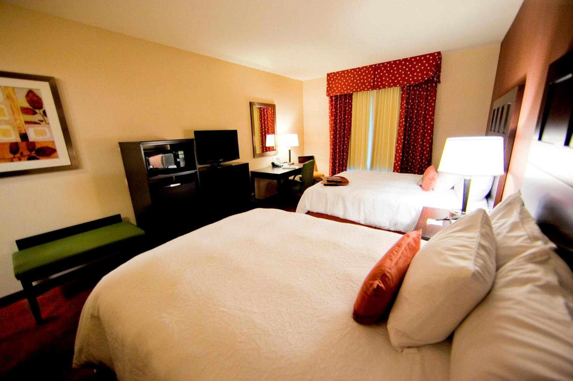 Hampton Inn & Suites by Hilton Seattle/Kent photo 47