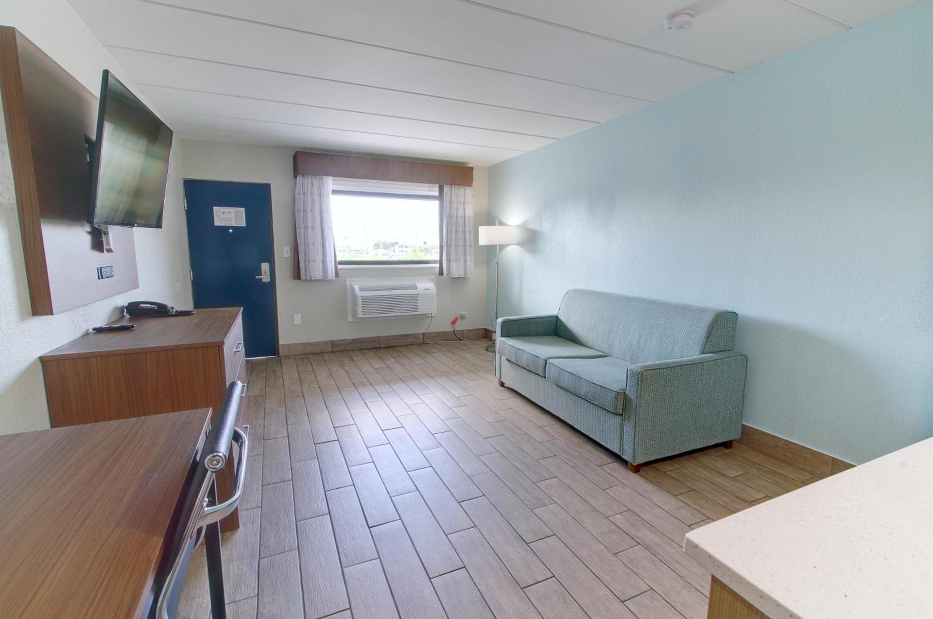 Seashire Inn & Suites photo 33