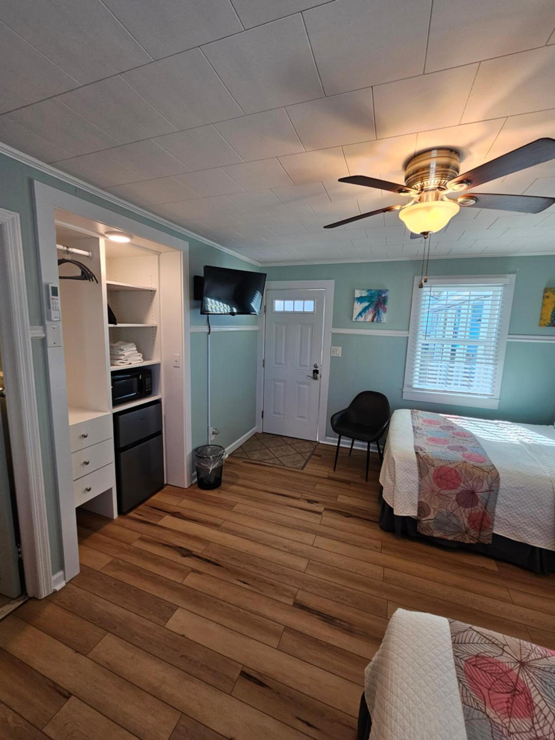 Island Guesthouse and Motel OBX photo 53